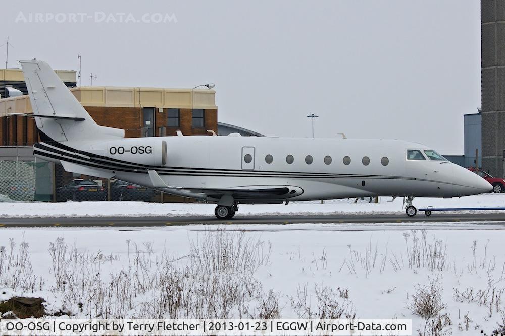 OO-OSG, 2002 Israel Aircraft Industries Gulfstream 200 C/N 065, 2002 Israel Aircraft Industries GULFSTREAM 200, c/n: 065 being towed for engine runs at Luton