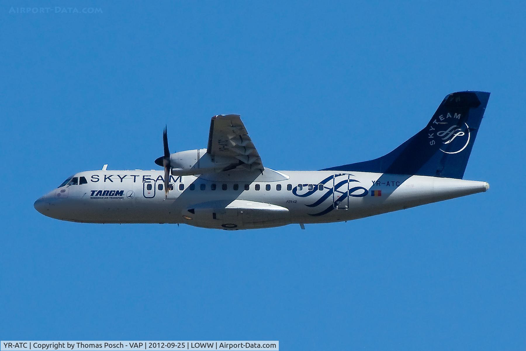 YR-ATC, 1998 ATR 42-512 C/N 589, Tarom
