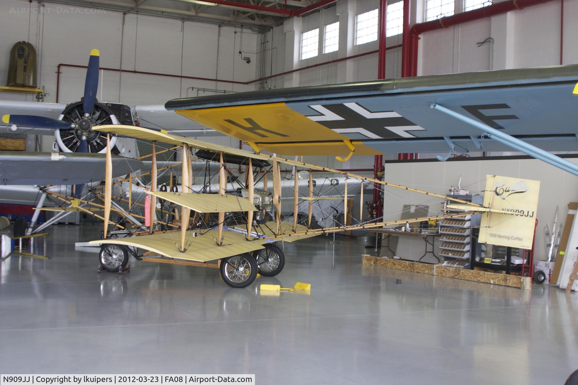 N909JJ, Curtiss Model D Replica C/N WCP-004, Inside the maintenance hangar of Fantasy of Flight