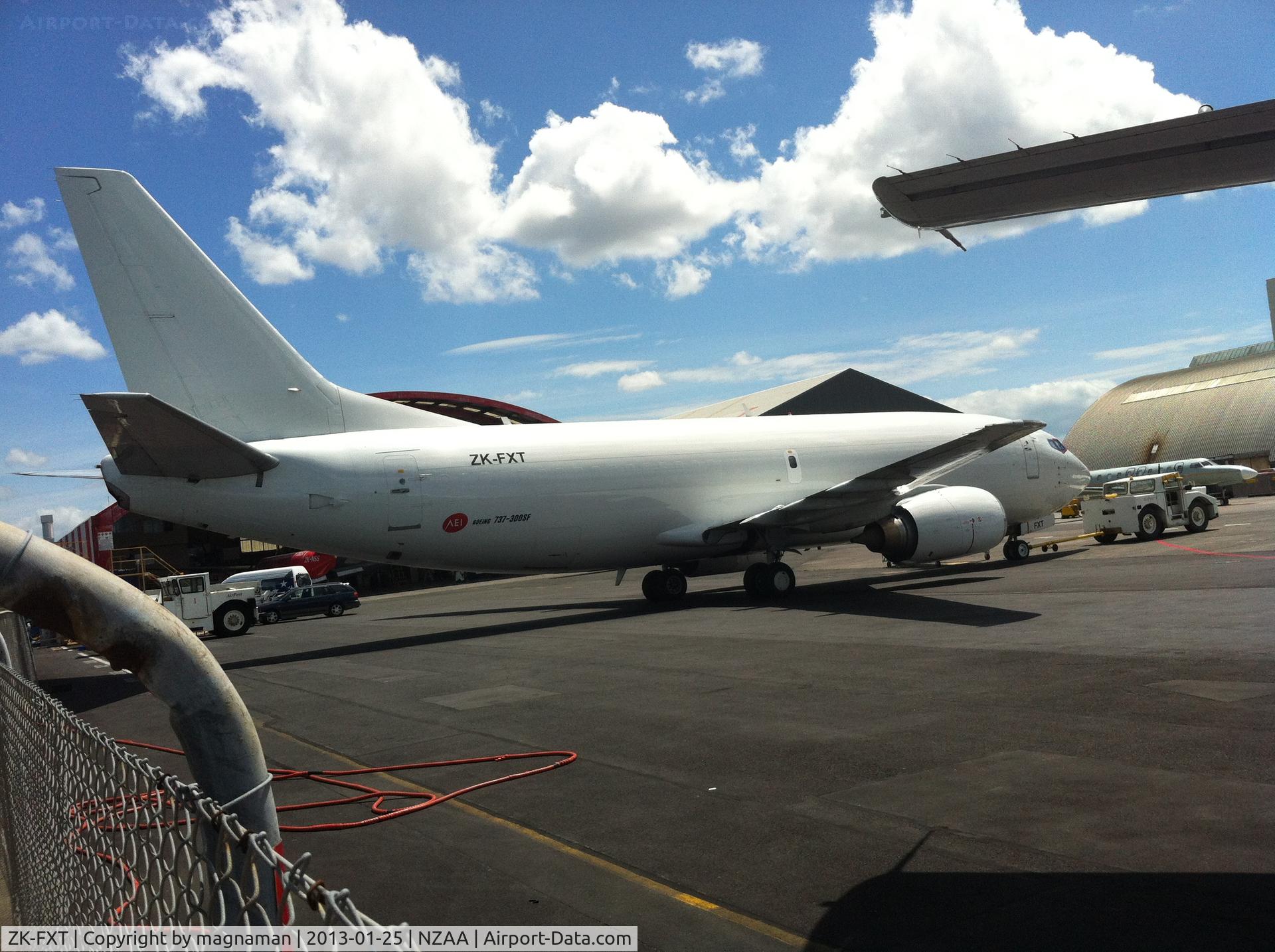 ZK-FXT, 1988 Boeing 737-3B7 C/N 23862, Decent close up on apron