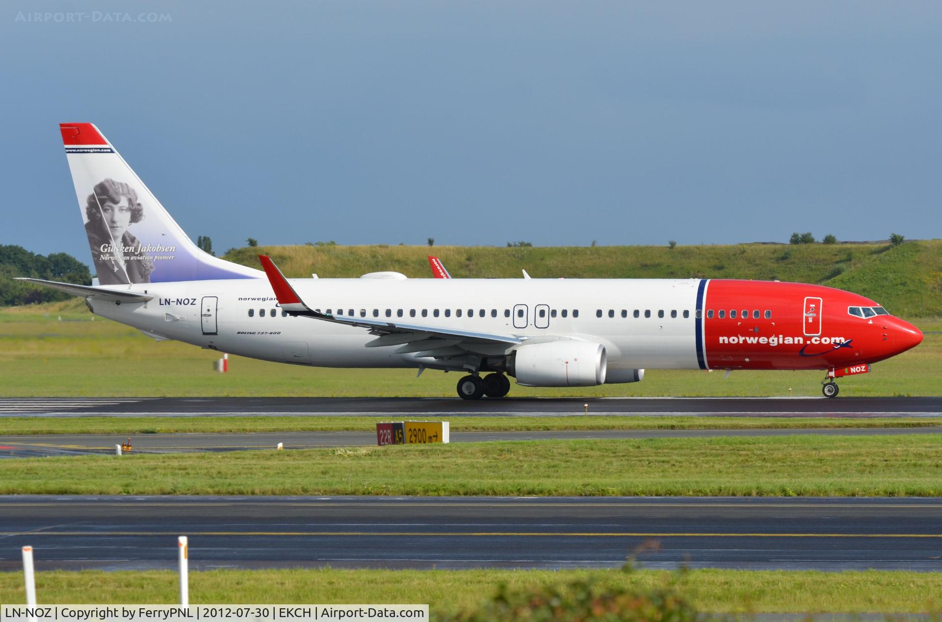 LN-NOZ, 2011 Boeing 737-8JP C/N 39420, Norwegian B738