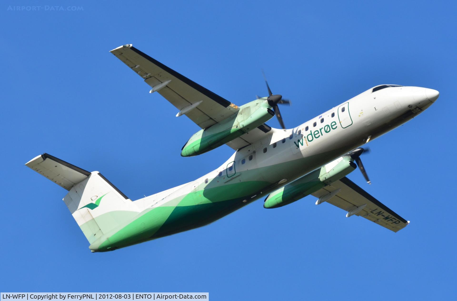 LN-WFP, 1998 De Havilland Canada DHC-8-311Q Dash 8 C/N 495, Wideroe Dash 8 take-off