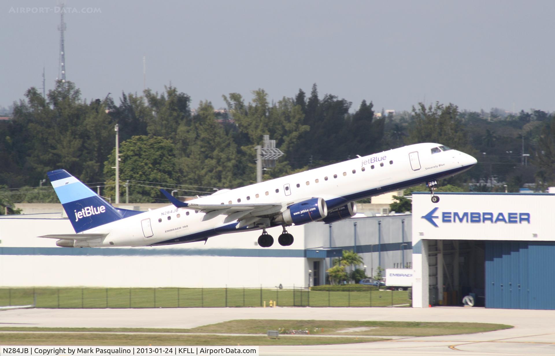 N284JB, 2008 Embraer 190AR (ERJ-190-100IGW) C/N 19000144, ERJ 190-100 IGW
