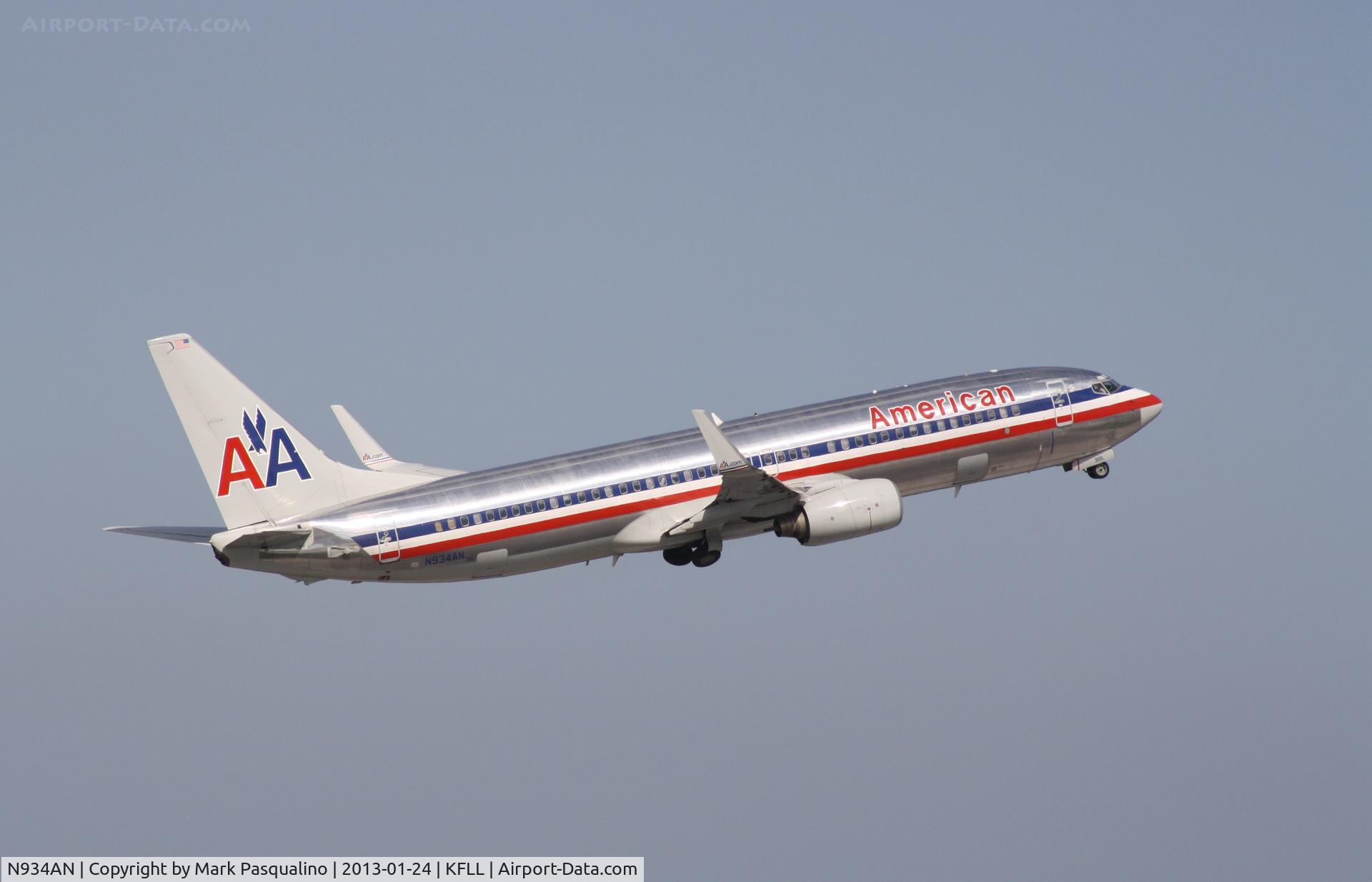 N934AN, 2000 Boeing 737-823 C/N 29531, Boeing 737-800