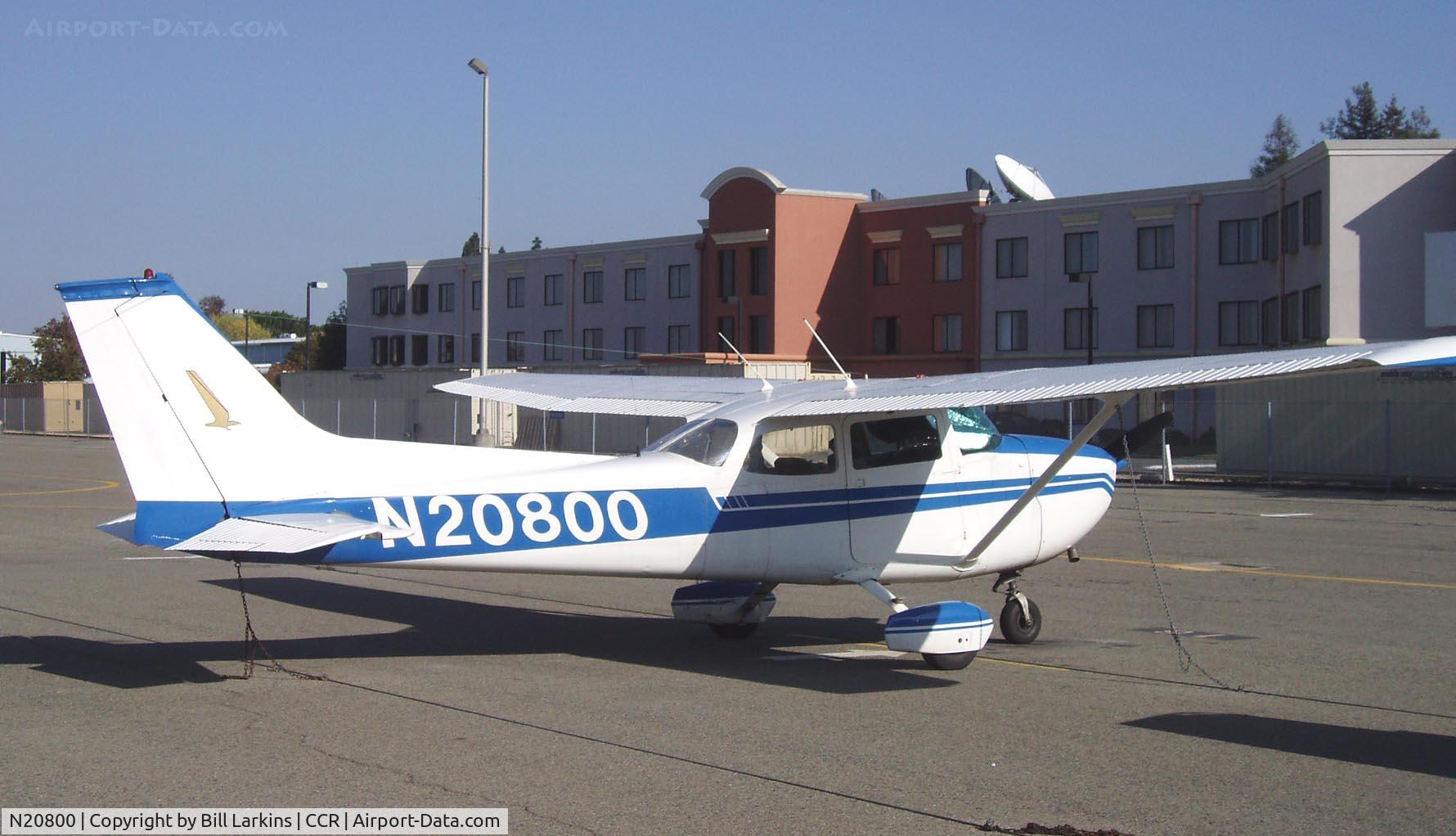 N20800, 1974 Cessna 172M C/N 17263840, Crowne Plaza Hotel (formerly Sheraton) on the field.