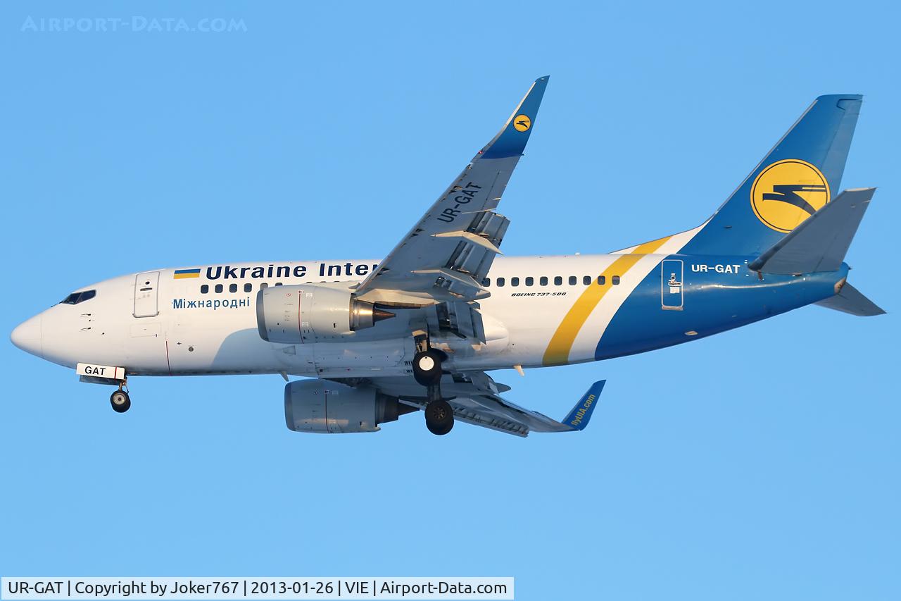UR-GAT, 1993 Boeing 737-528 C/N 25237, Ukraine International Airways