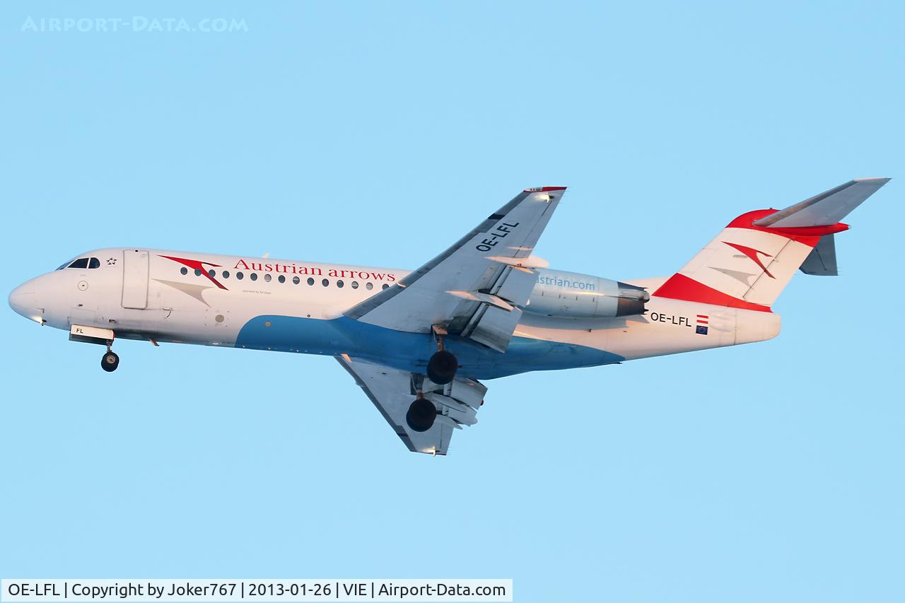 OE-LFL, 1995 Fokker 70 (F-28-0070) C/N 11573, Austrian arrows