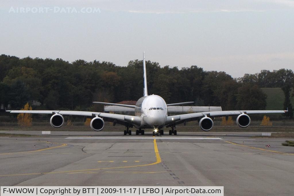 F-WWOW, 2005 Airbus A380-841 C/N 001, Departure for a flight test