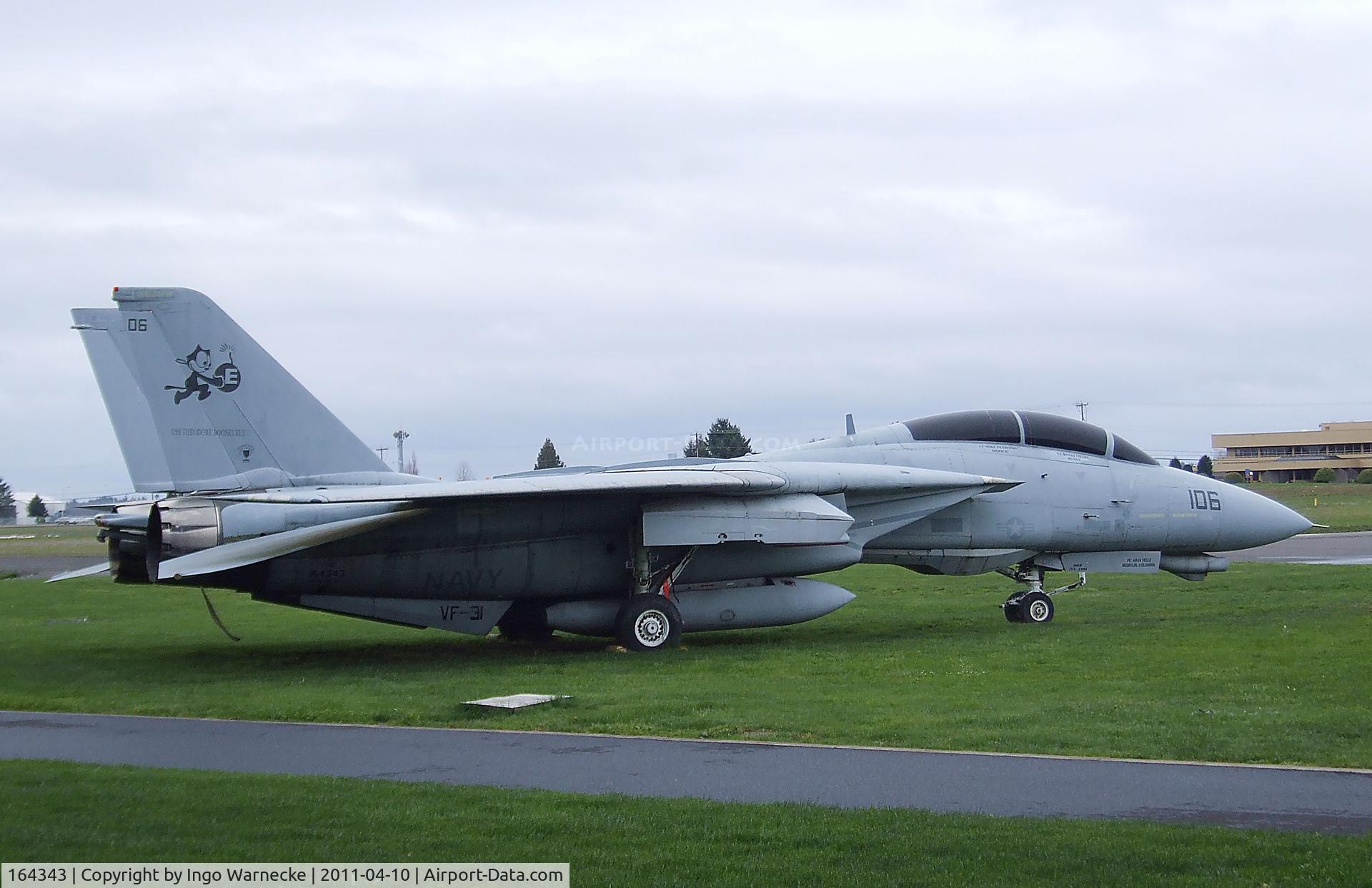 164343, Grumman F-14D Tomcat C/N 618/D-23, Grumman F-14D Tomcat at the Evergreen Aviation & Space Museum, McMinnville OR