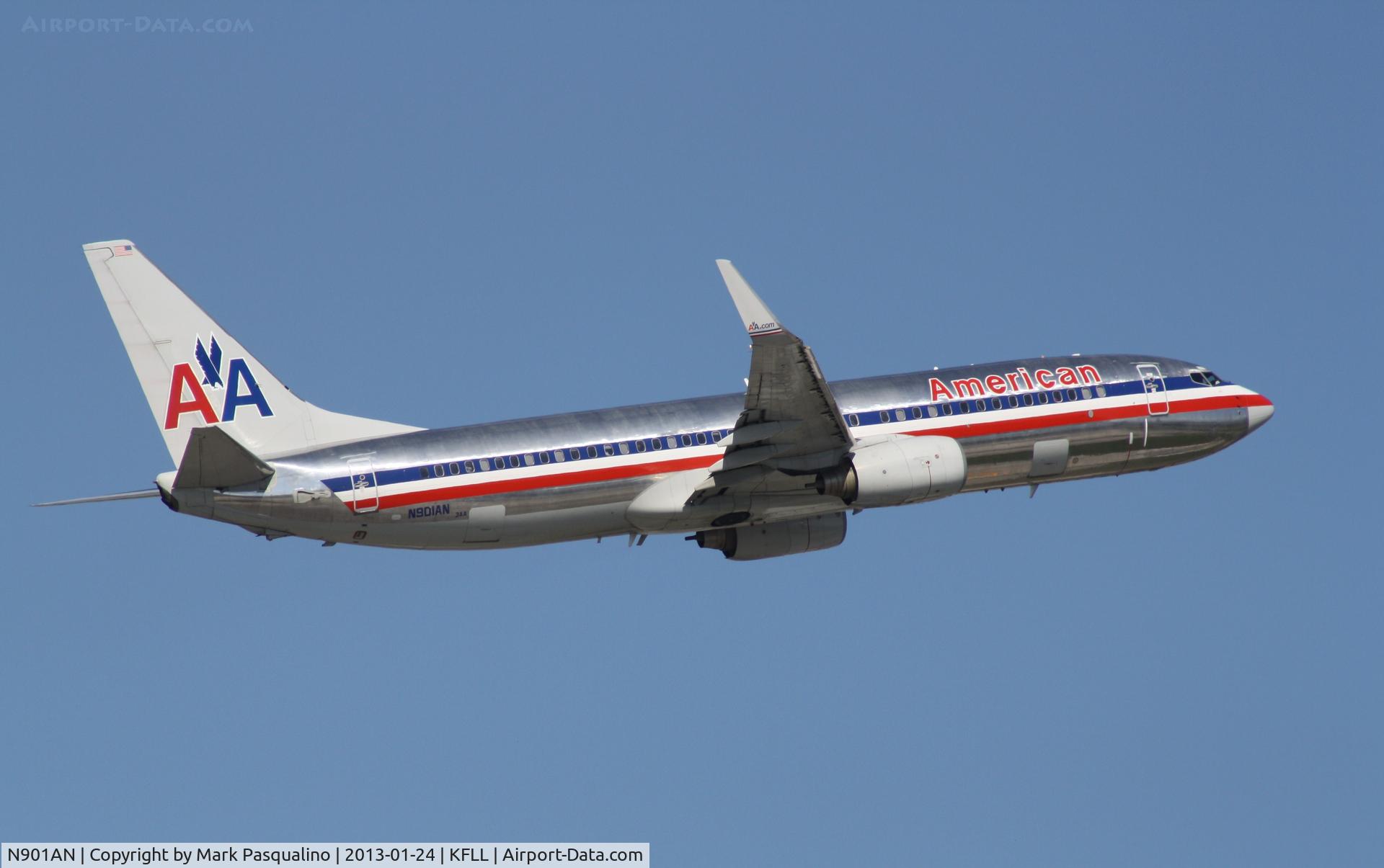 N901AN, 1999 Boeing 737-823 C/N 29503, Boeing 737-800