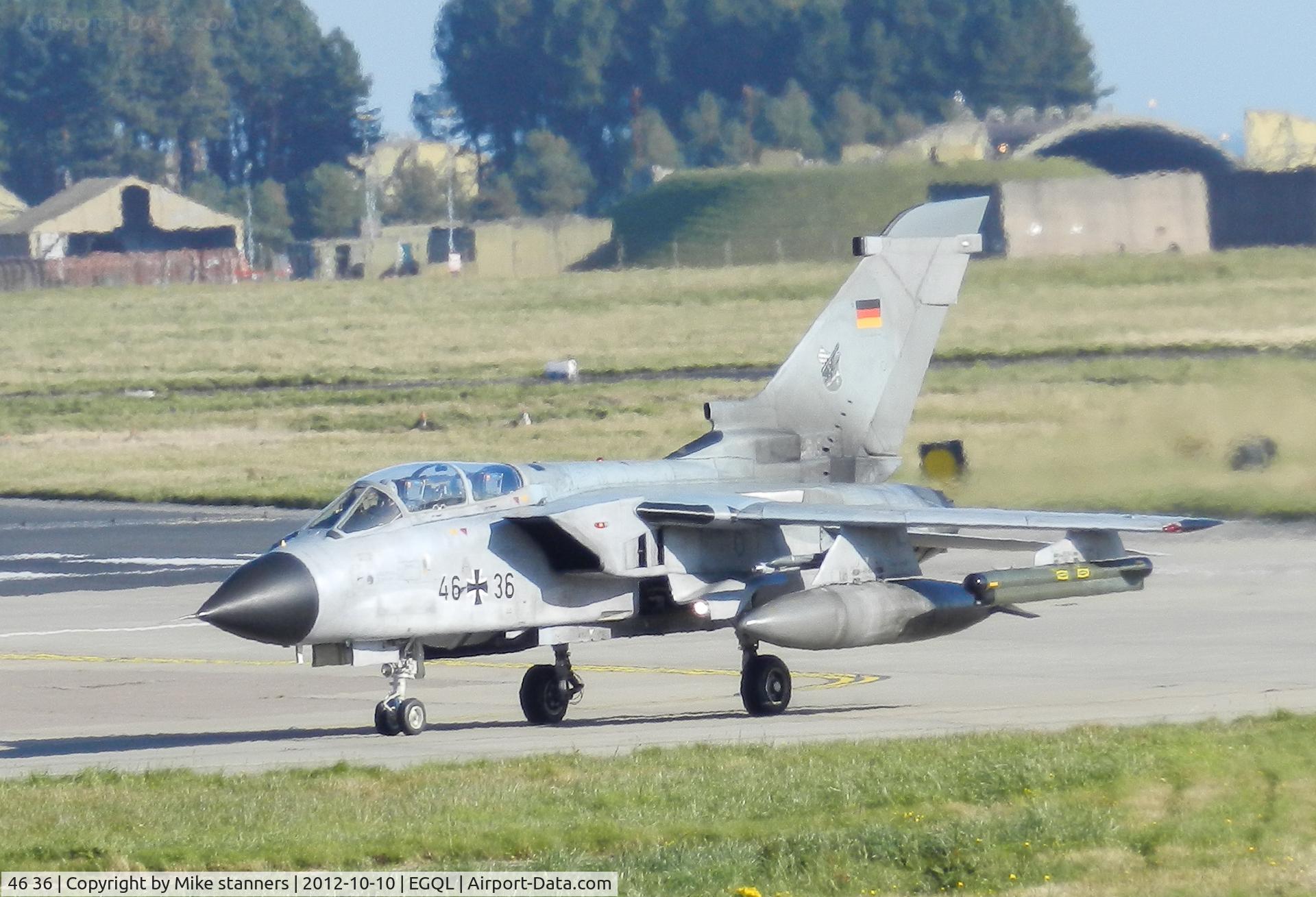 46 36, Panavia Tornado ECR C/N 851/GS269/4336, JBG-32 Tornado ECR Arrives back a Leuchars after an afternoon joint warrior mission carrying 2x 330gal wing tanks,1x BOZ-101 chaff/flare pod,1xCerebrus III ECM pod
1x AIM-9L Sidewinder (AR),1x IRIS-T AAM