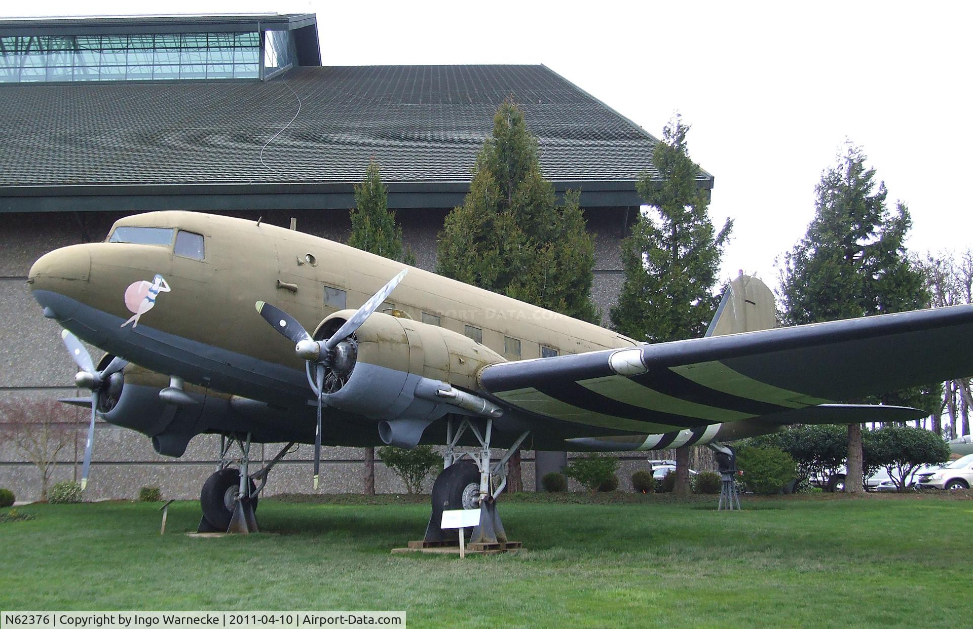 N62376, 1944 Douglas C-47A Skytrain C/N 19978, Douglas C-47A Skytrain at the Evergreen Aviation & Space Museum, McMinnville OR