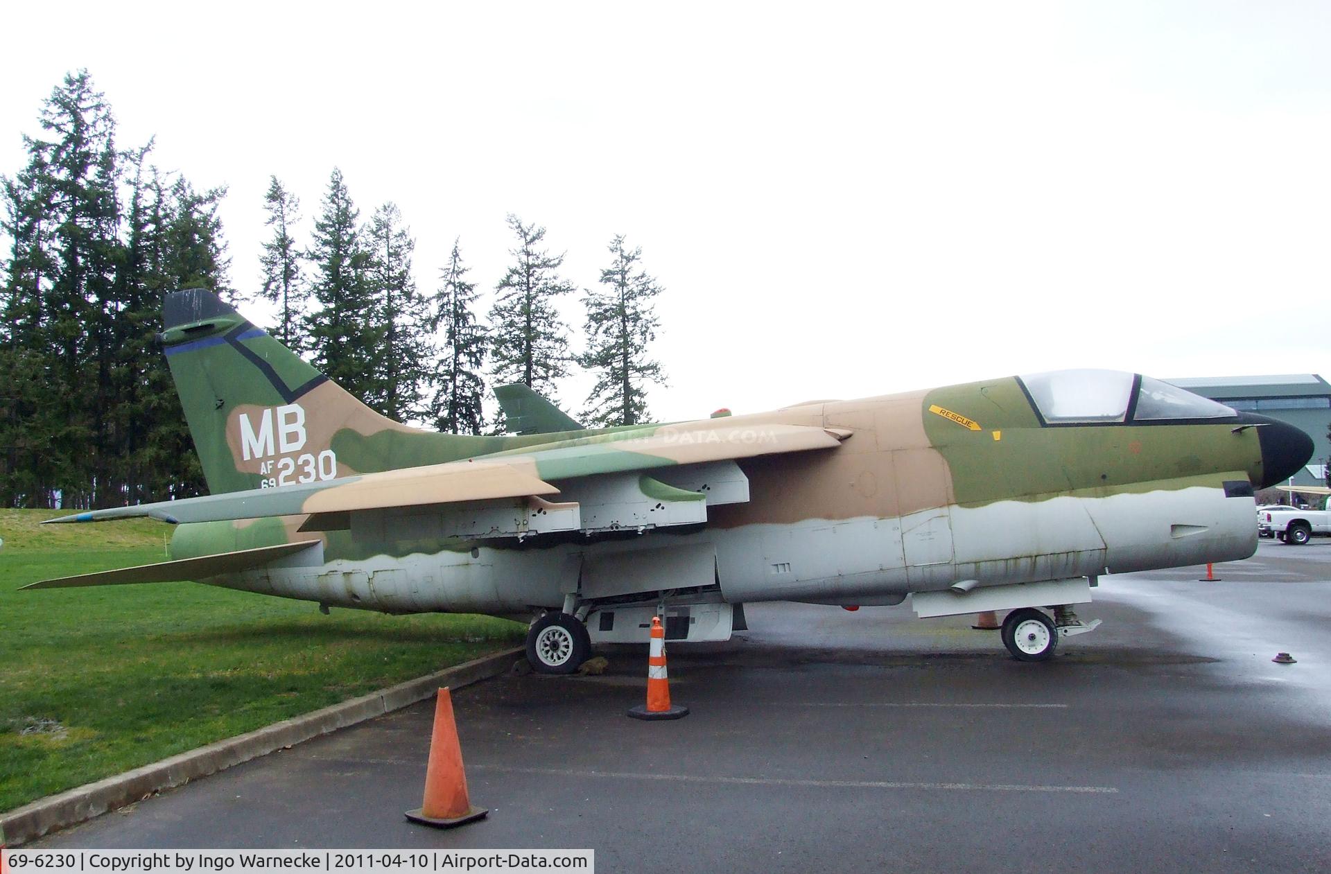 69-6230, 1969 LTV A-7D Corsair II C/N D-060, LTV A-7D Corsair II at the Evergreen Aviation & Space Museum, McMinnville OR