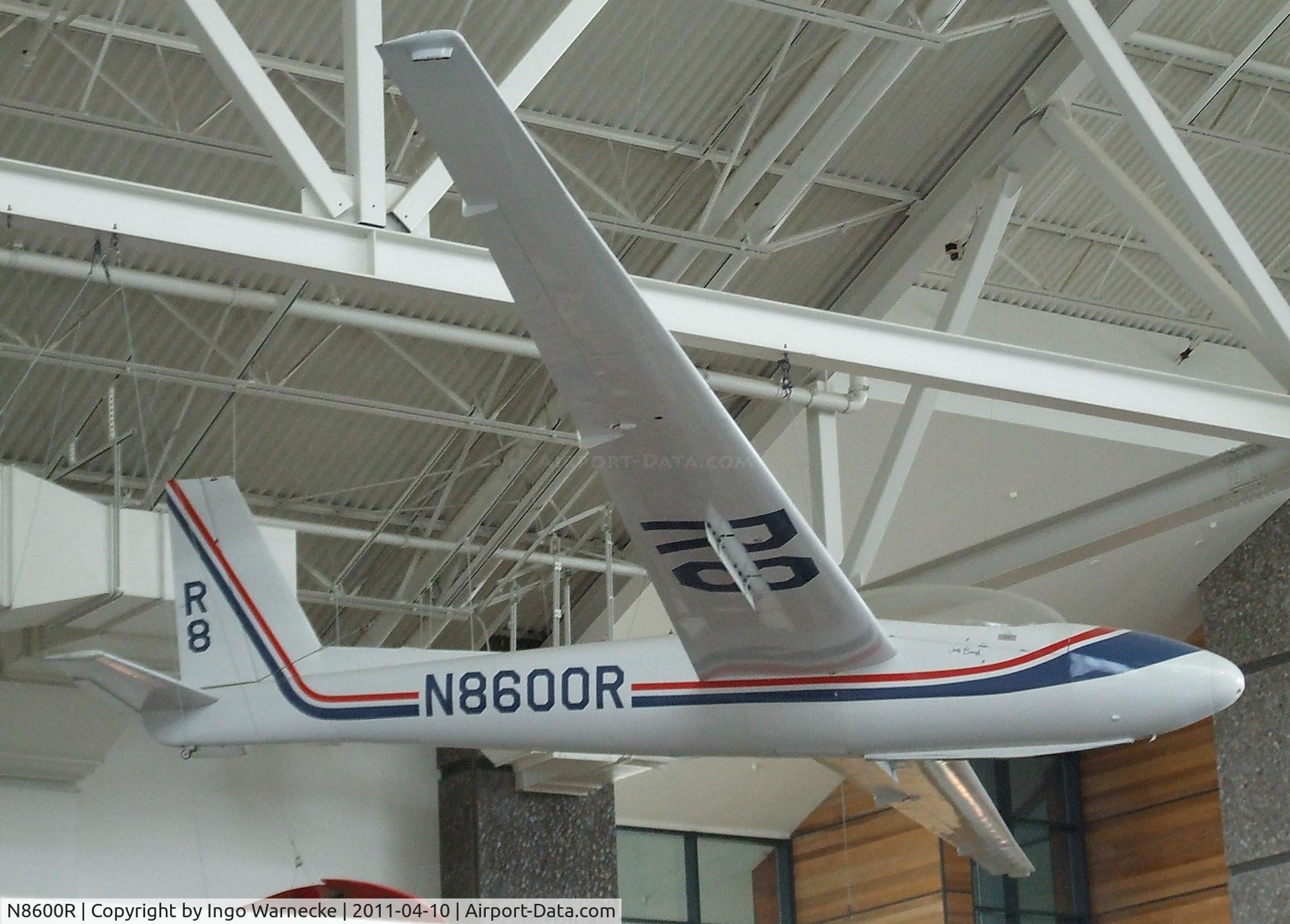 N8600R, 1962 Schweizer SGS 2-32 C/N 1, Schweizer SGS 2-32 at the Evergreen Aviation & Space Museum, McMinnville OR