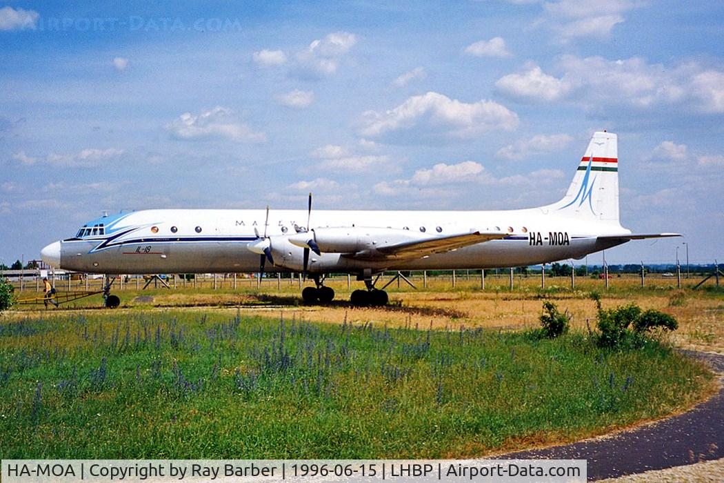 HA-MOA, 1960 Ilyushin IL-18V C/N 180001903, Ilyushin Il-18 [180001903] (Malev) Budapest-Feriheghy~HA 15/06/1996