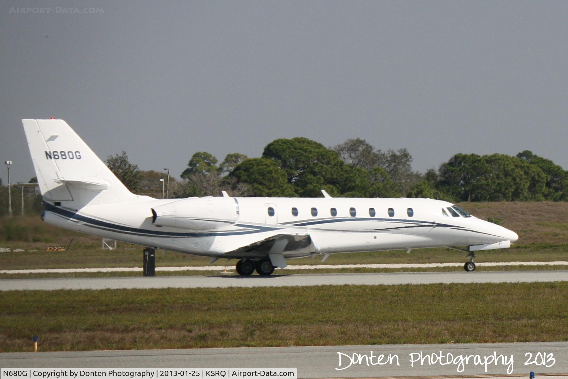 N680G, 2009 Cessna 680 Citation Sovereign C/N 680-0280, Cessna Citation Sovereign (N680G) departs Sarasota-Bradenton International Airport