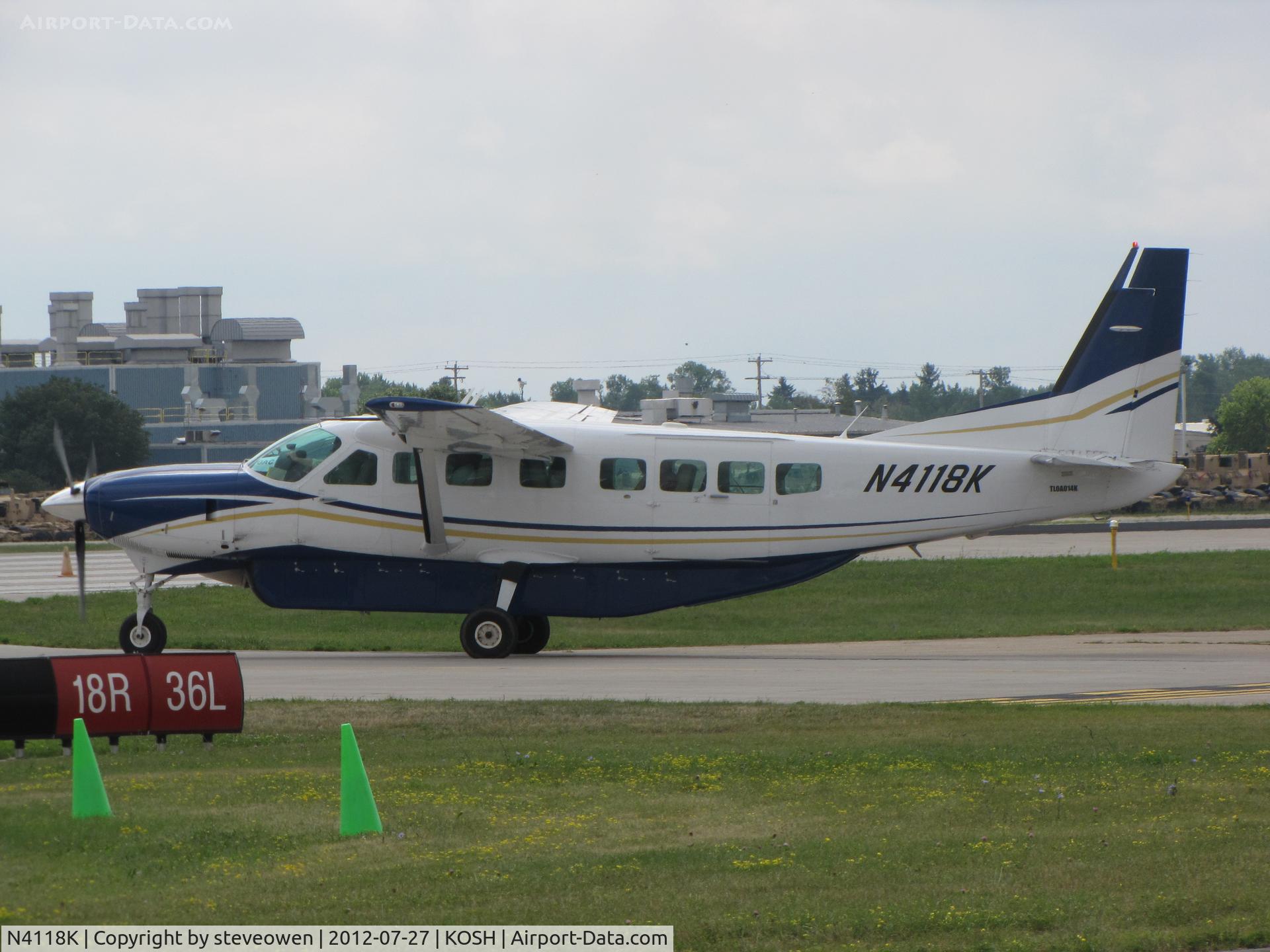 N4118K, 2007 Cessna 208B C/N 208B1283, taxing in at Oshkosh