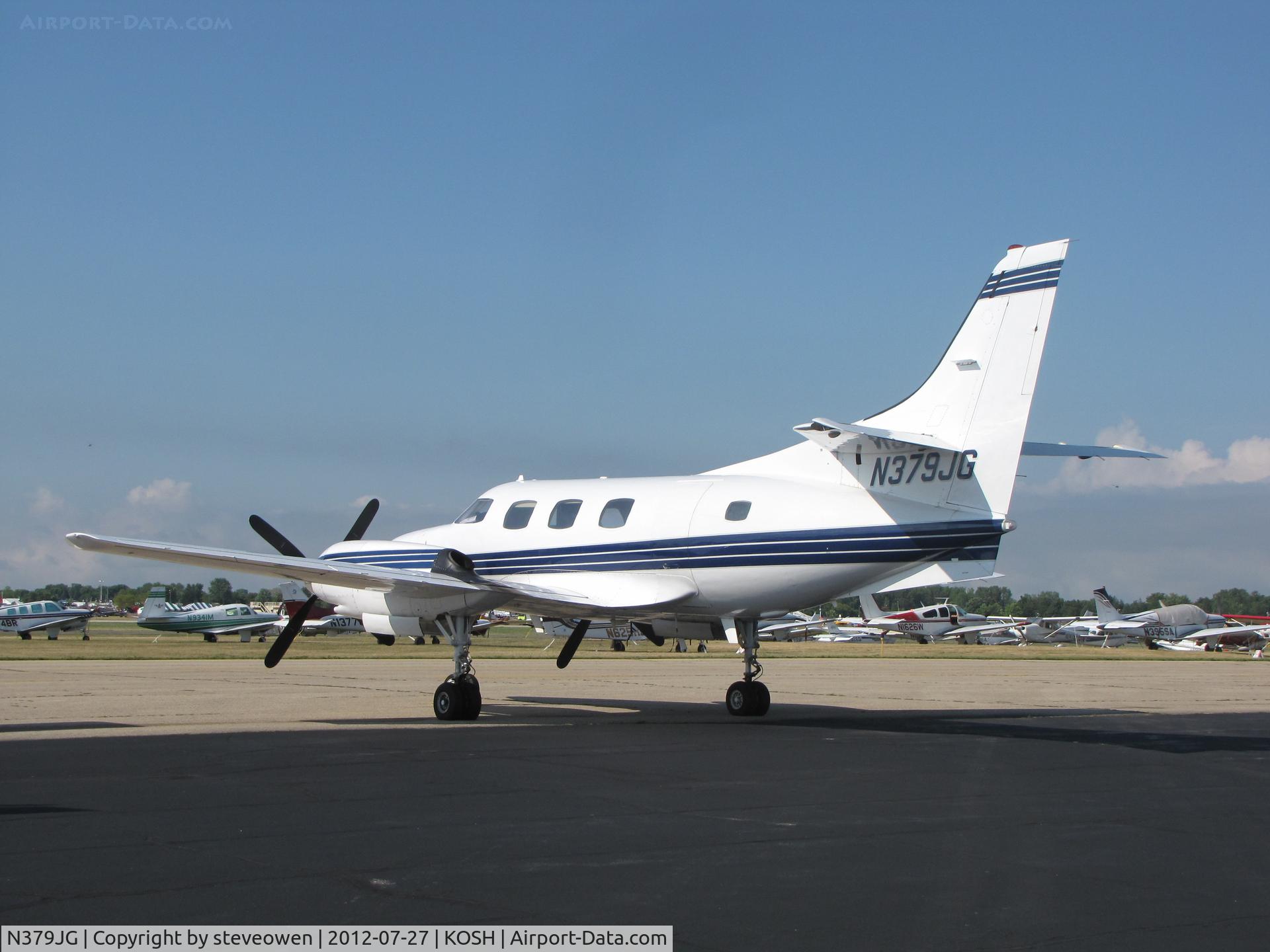 N379JG, 1981 Swearingen SA226-T(B) Merlin IIIB C/N T-414, taxing at Oshkosh 2012