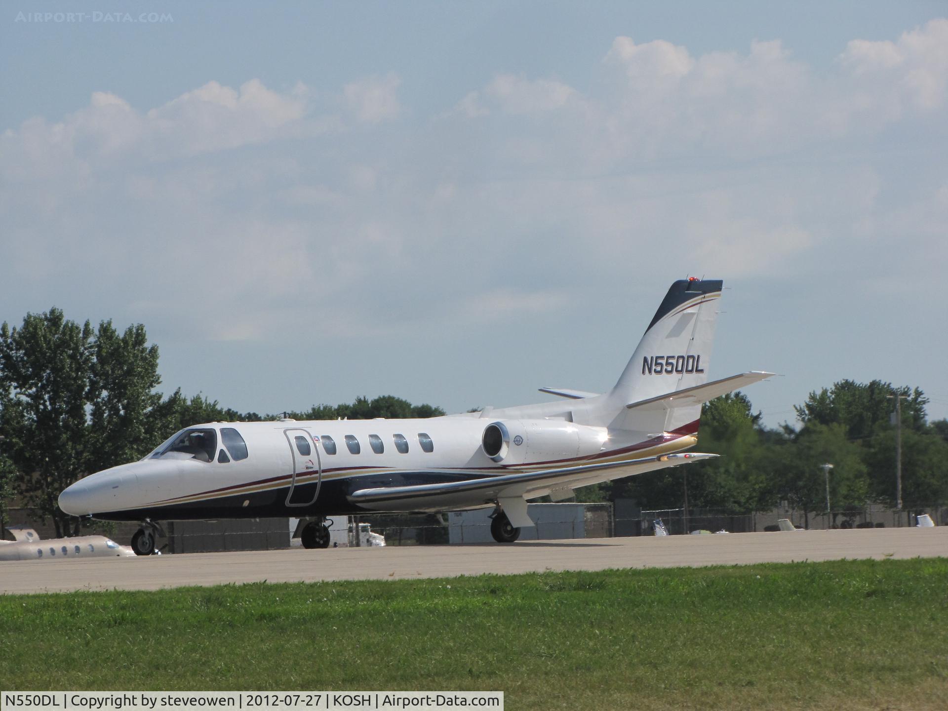 N550DL, 1988 Cessna S550 Citation IIS C/N S550-0155, landing @ Oshkosh