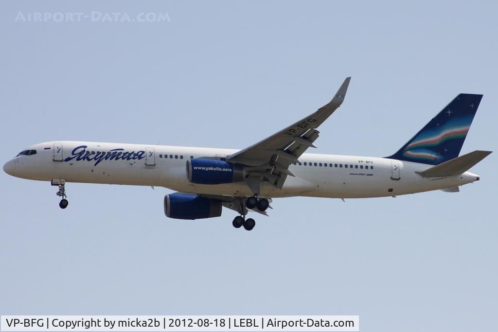VP-BFG, 1994 Boeing 757-256 C/N 26244, Landing