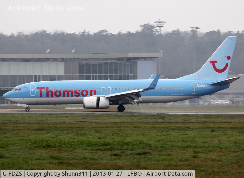 G-FDZS, 2009 Boeing 737-8K5 C/N 35147, Landing rwy 14R