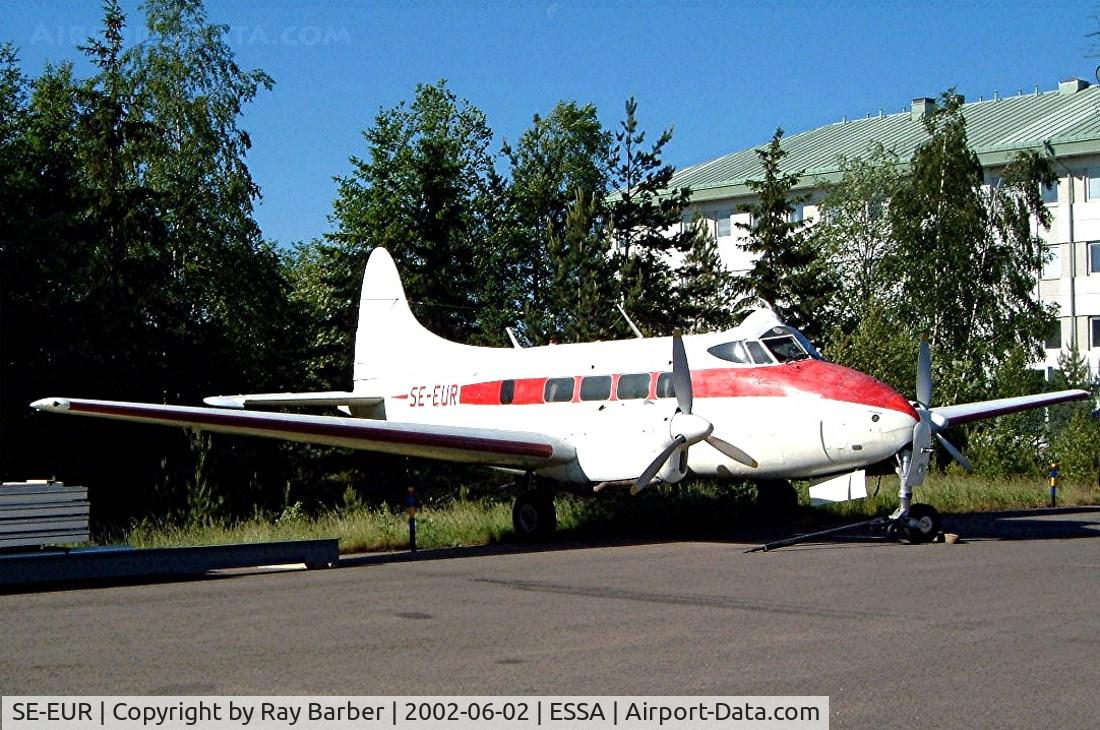 SE-EUR, 1958 De Havilland DH-104 Dove 6 C/N 04496, De Havilland DH.104 Dove 6 [04496] Stockholm-Arlanda~SE 02/06/2002. Seen here in open store prior to being transfered to the Arlanda Flygsamlingar museum.