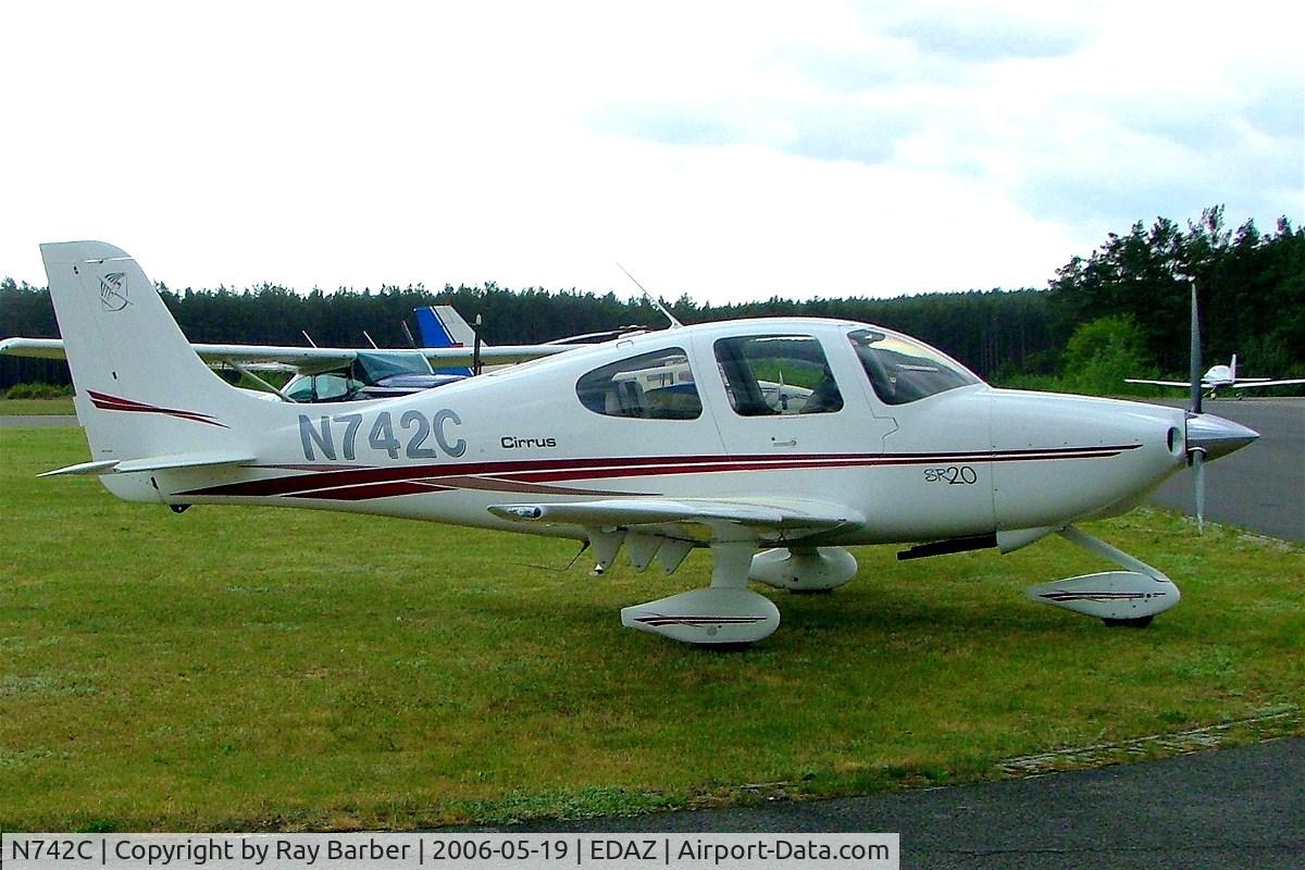 N742C, 2003 Cirrus SR20 C/N 1274, Cirrus Design SR-20 [1274] Schonhagen~D 19/05/2006