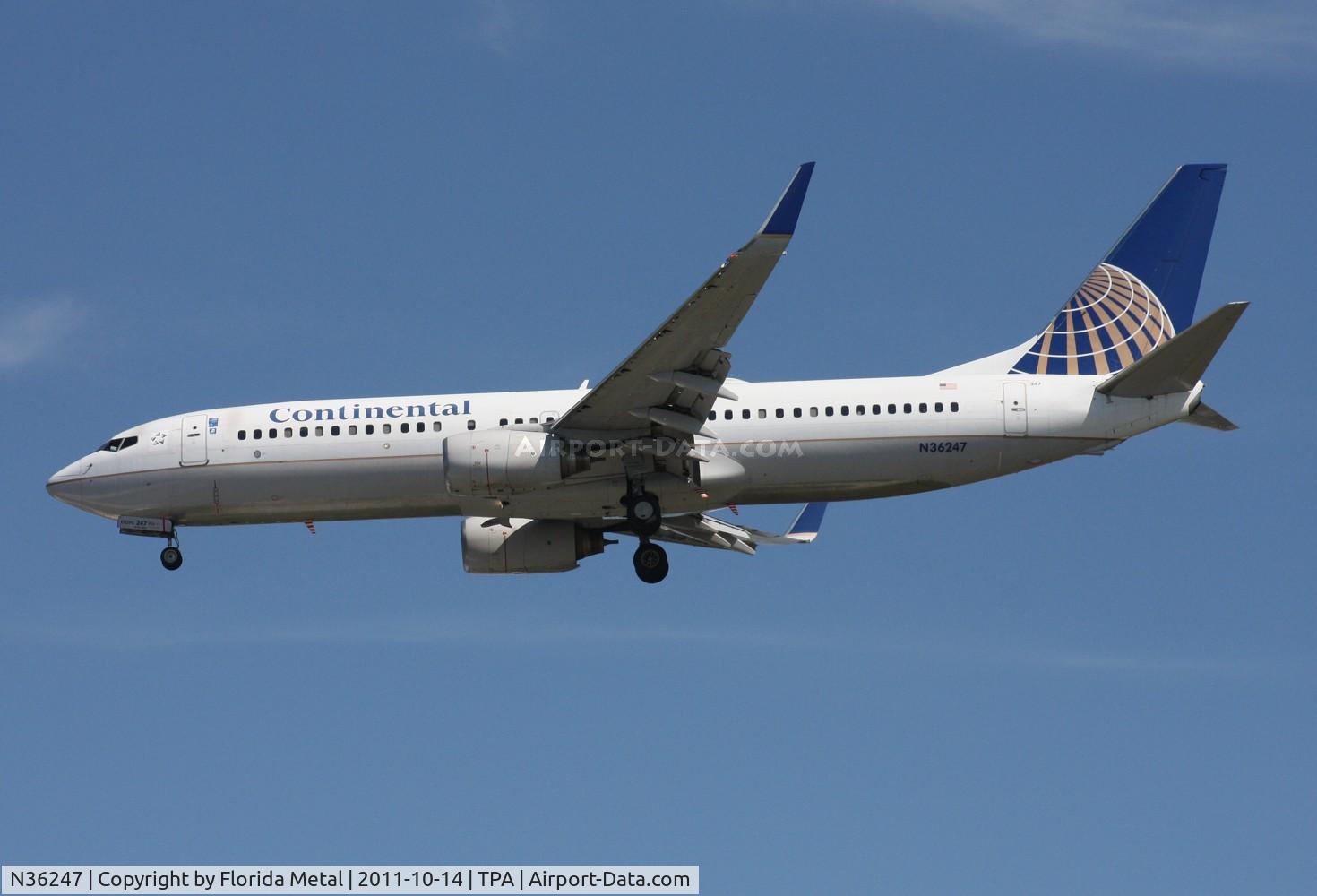 N36247, 1999 Boeing 737-824 C/N 28807, Continental 737-800