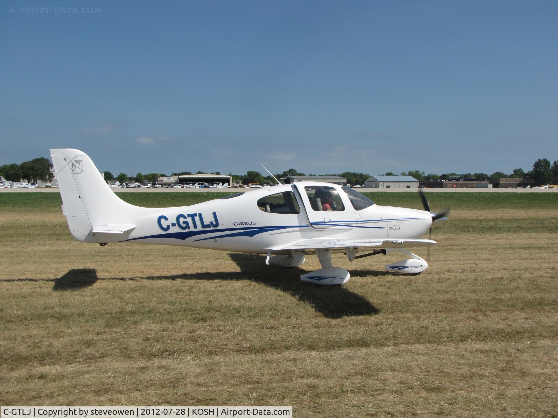 C-GTLJ, 2003 Cirrus SR20 C/N 1338, TAXING OUT AT OSHKOSH