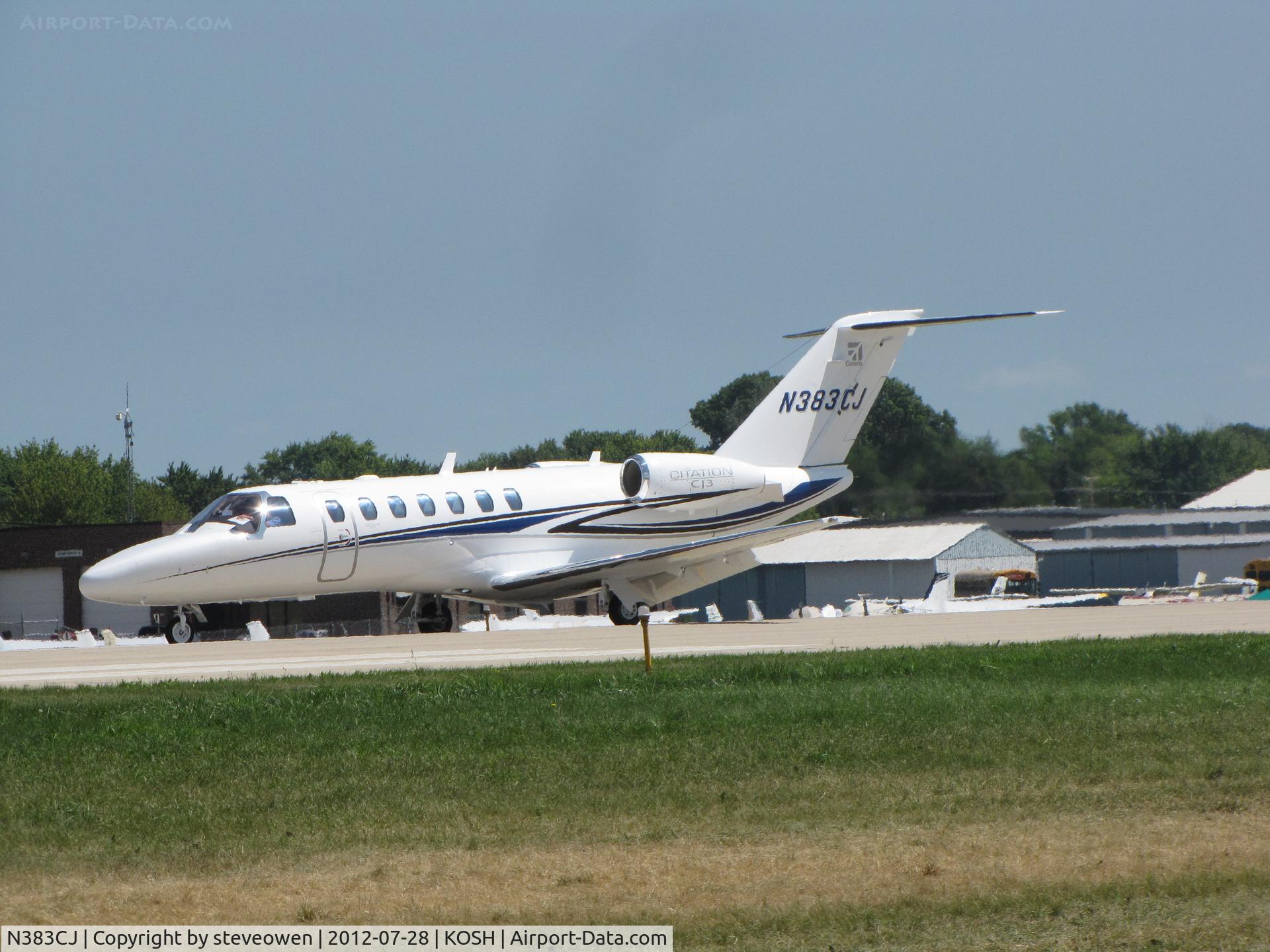 N383CJ, Cessna 525B CJ-3 C/N 525B0383, DEPARTING OSHKOSH
