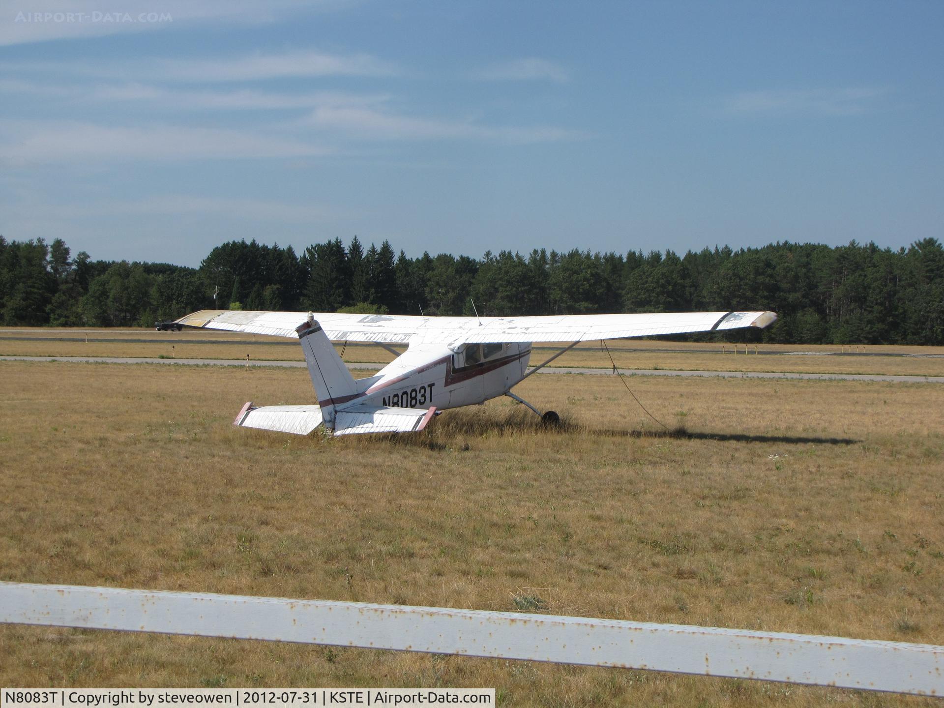 N8083T, 1960 Cessna 175B Skylark C/N 17556783, Looking worst for wear