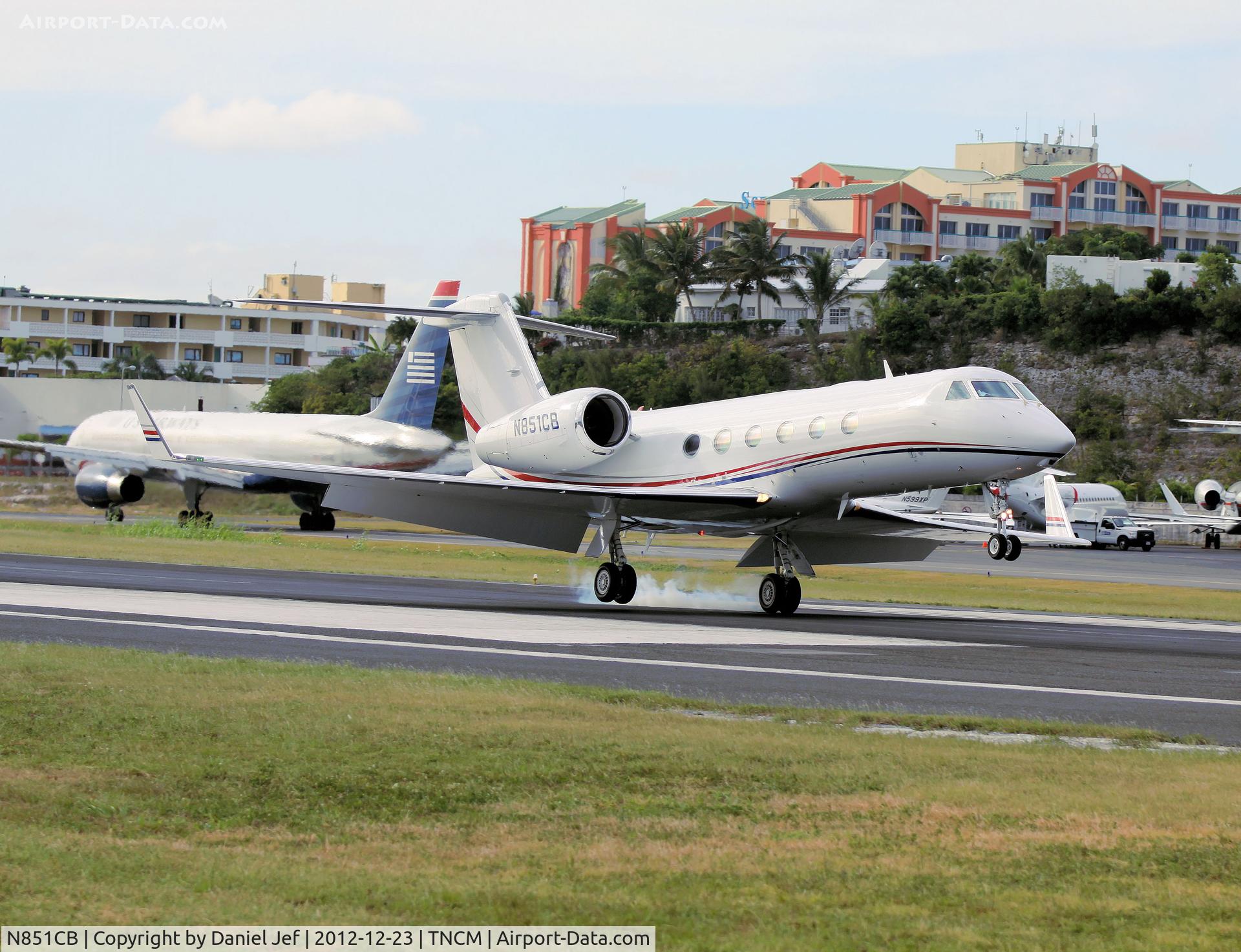 N851CB, 2008 Gulfstream Aerospace GIV-X (G450) C/N 4132, N851CB