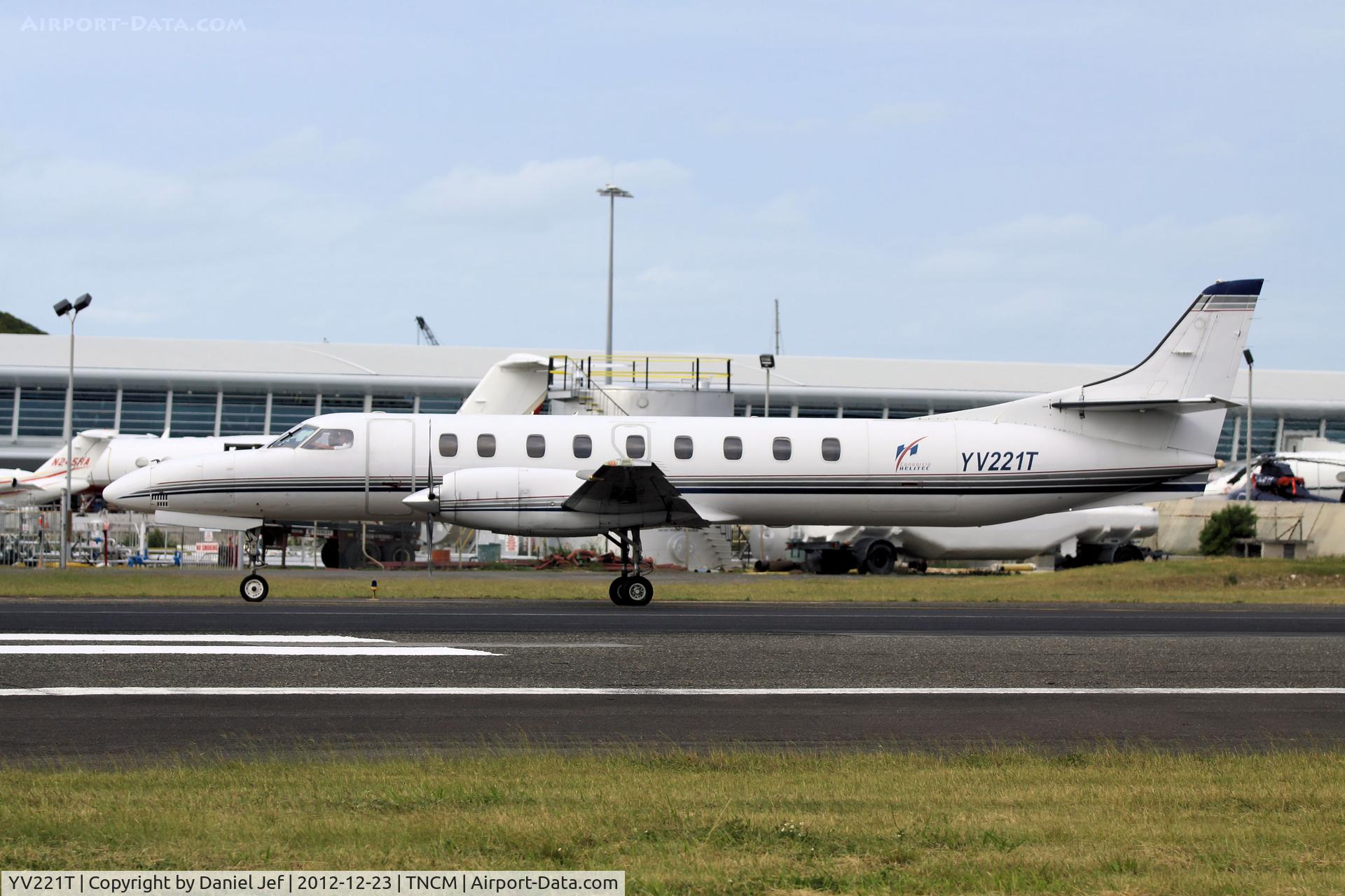 YV221T, 1995 Fairchild SA-227DC Metro 23 C/N DC-879B, YV221T