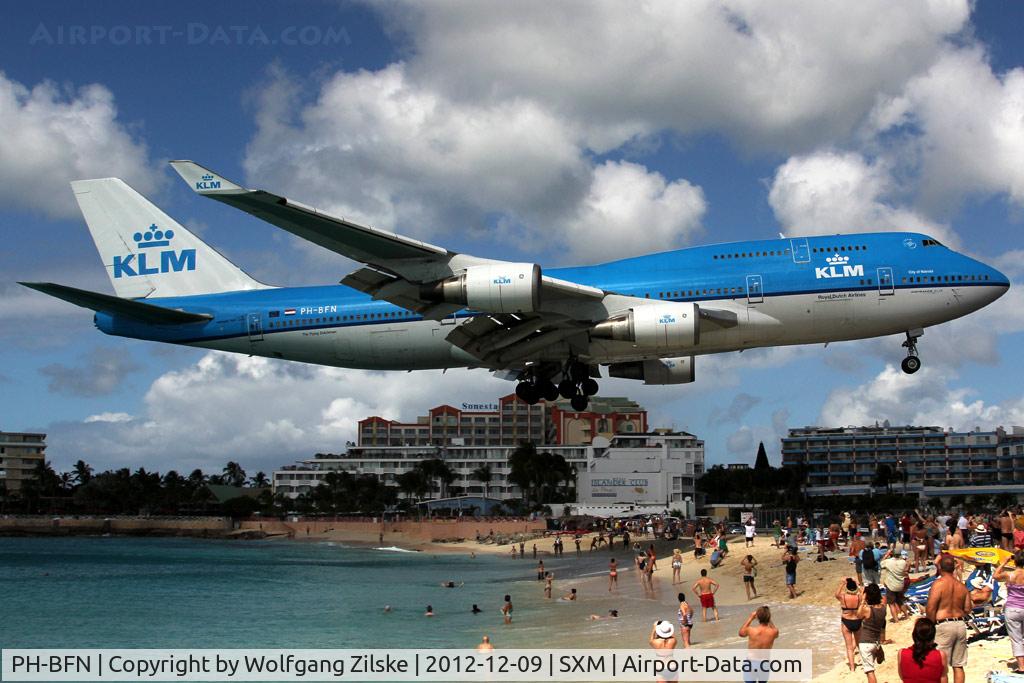 PH-BFN, 1993 Boeing 747-406BC C/N 26372, visitor