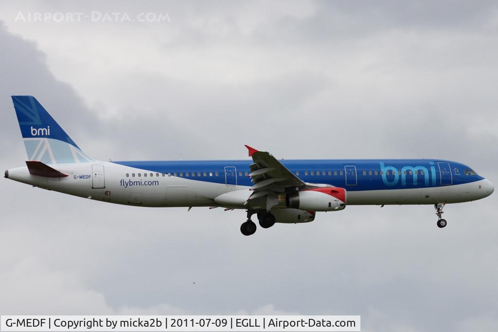 G-MEDF, 2002 Airbus A321-231 C/N 1690, Landing