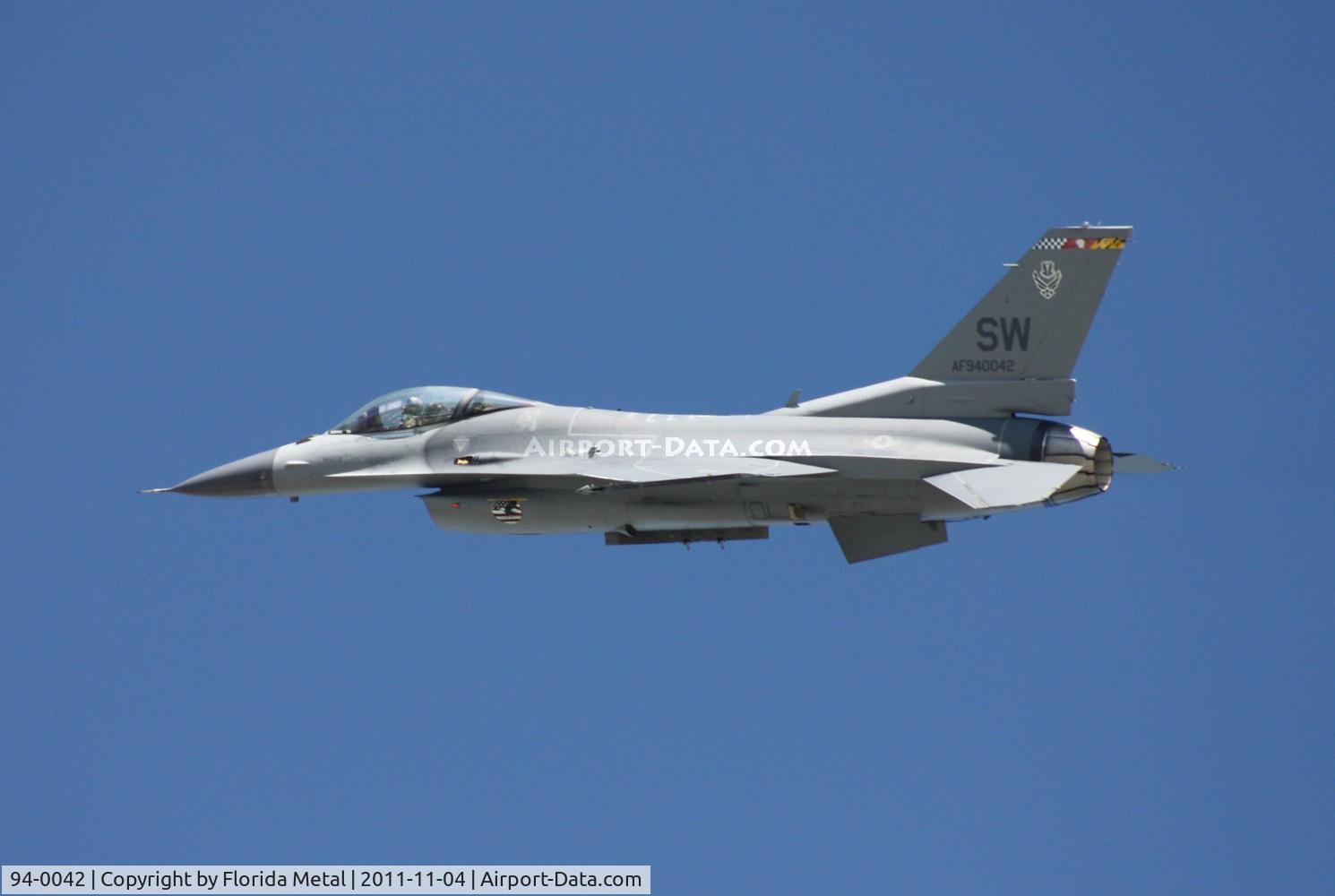 94-0042, Lockheed F-16CM Fighting Falcon C/N CC-194, F-16CJ over Cocoa Airshow 2011