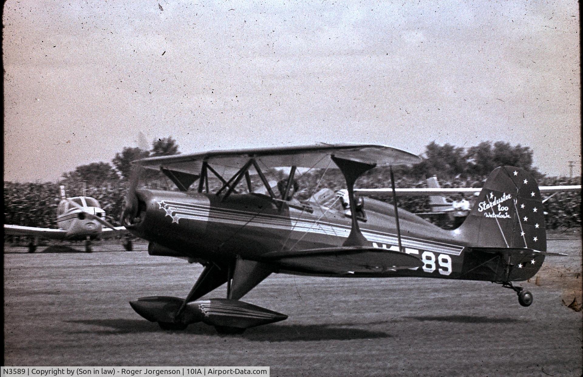 N3589, 1970 Stolp SA-300 Starduster Too C/N 680, Summer 1974 fly-in @ Flyers airport, Washburn Iowa.  Airport and plane built and owned by Frank and Ruth Schleusner.  Plane was built, completed and flown in 13 months.
