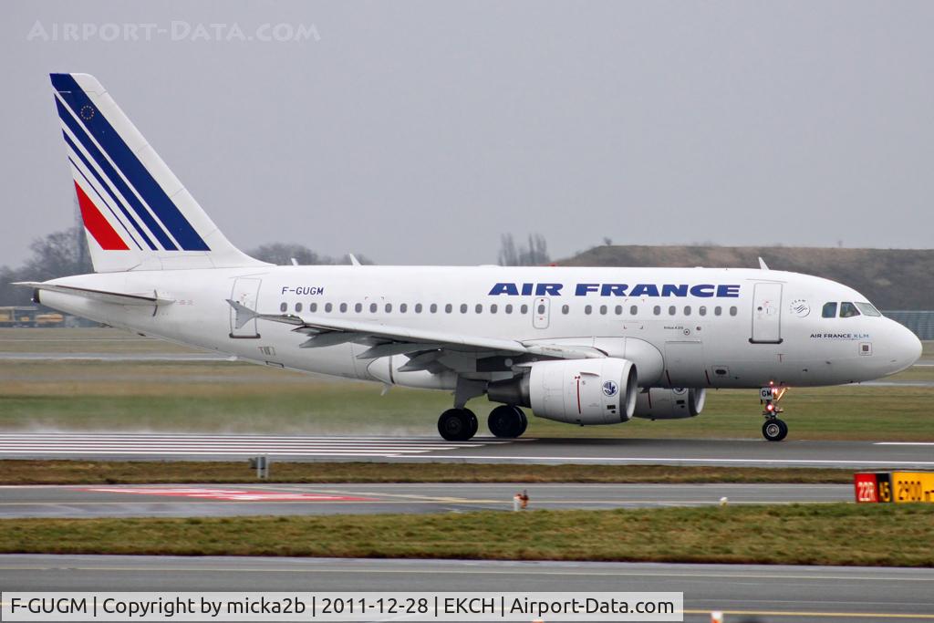 F-GUGM, 2006 Airbus A318-111 C/N 2750, Take off