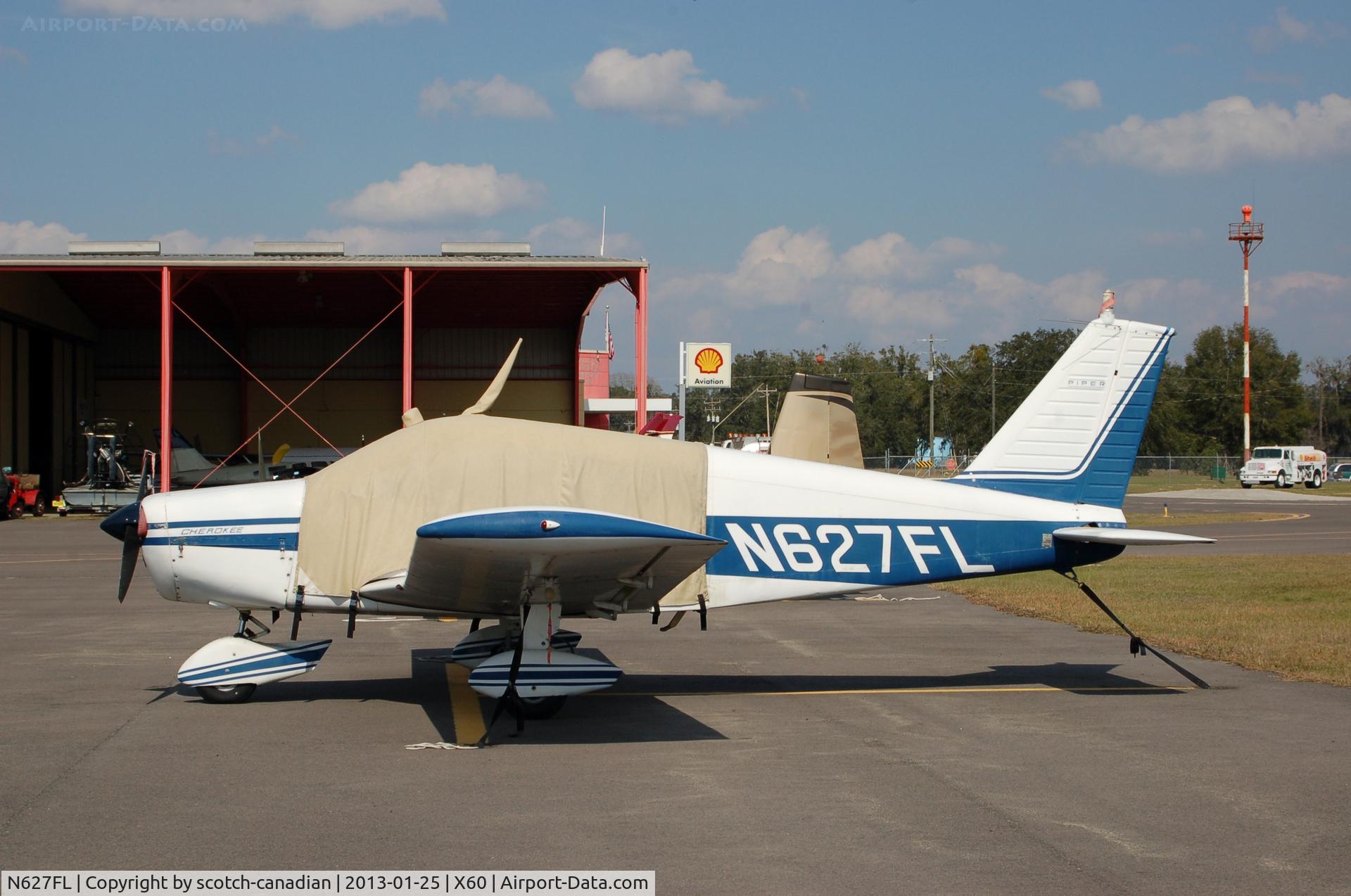 N627FL, 1971 Piper PA-28-140 C/N 28-7125517, 1971 Piper PA-28-140, N627FL, at Williston Municipal Airport, Williston, FL