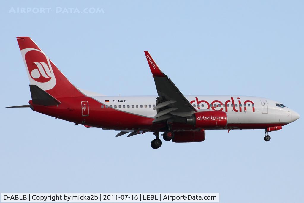 D-ABLB, 2008 Boeing 737-76J C/N 36115, Landing