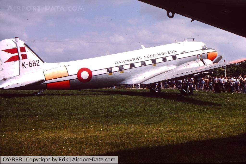 OY-BPB, 1943 Douglas C-47A-85-DL (DC-3A) Skytrain C/N 20019, By Erik Oxtorp, at Vaerloese JUN84