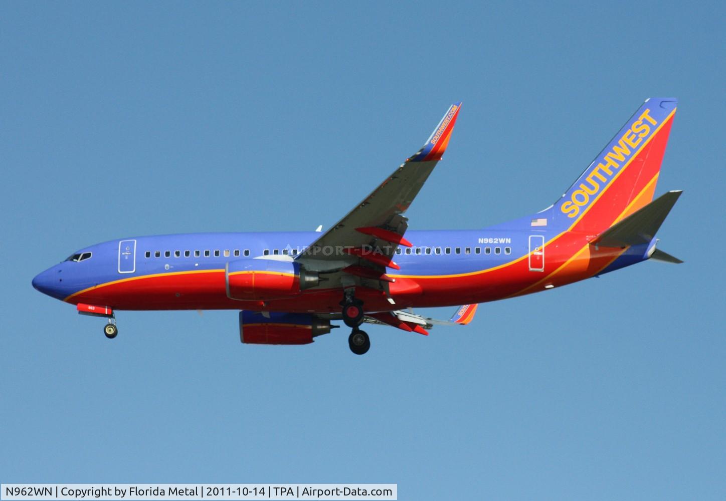 N962WN, 2011 Boeing 737-7H4 C/N 36963, Southwest 737