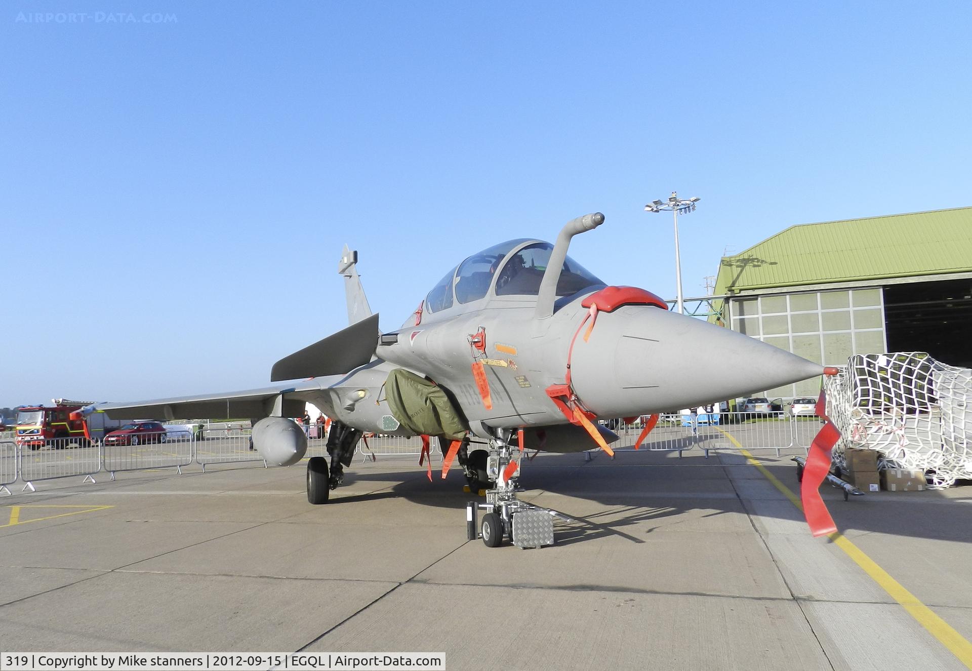 319, Dassault Rafale B C/N 319, EC1/7 Rafale B In the static dispay a Leuchars airshow '12