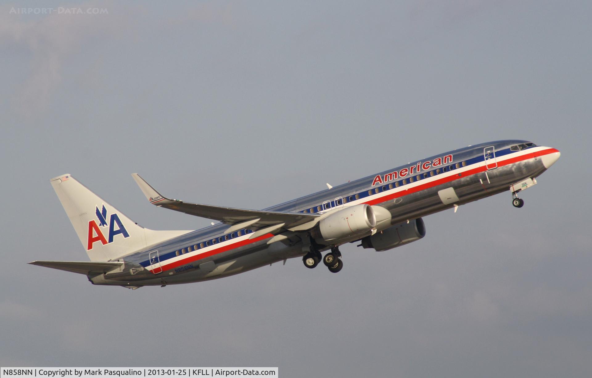 N858NN, Boeing 737-823 C/N 30904, Boeing 737-800