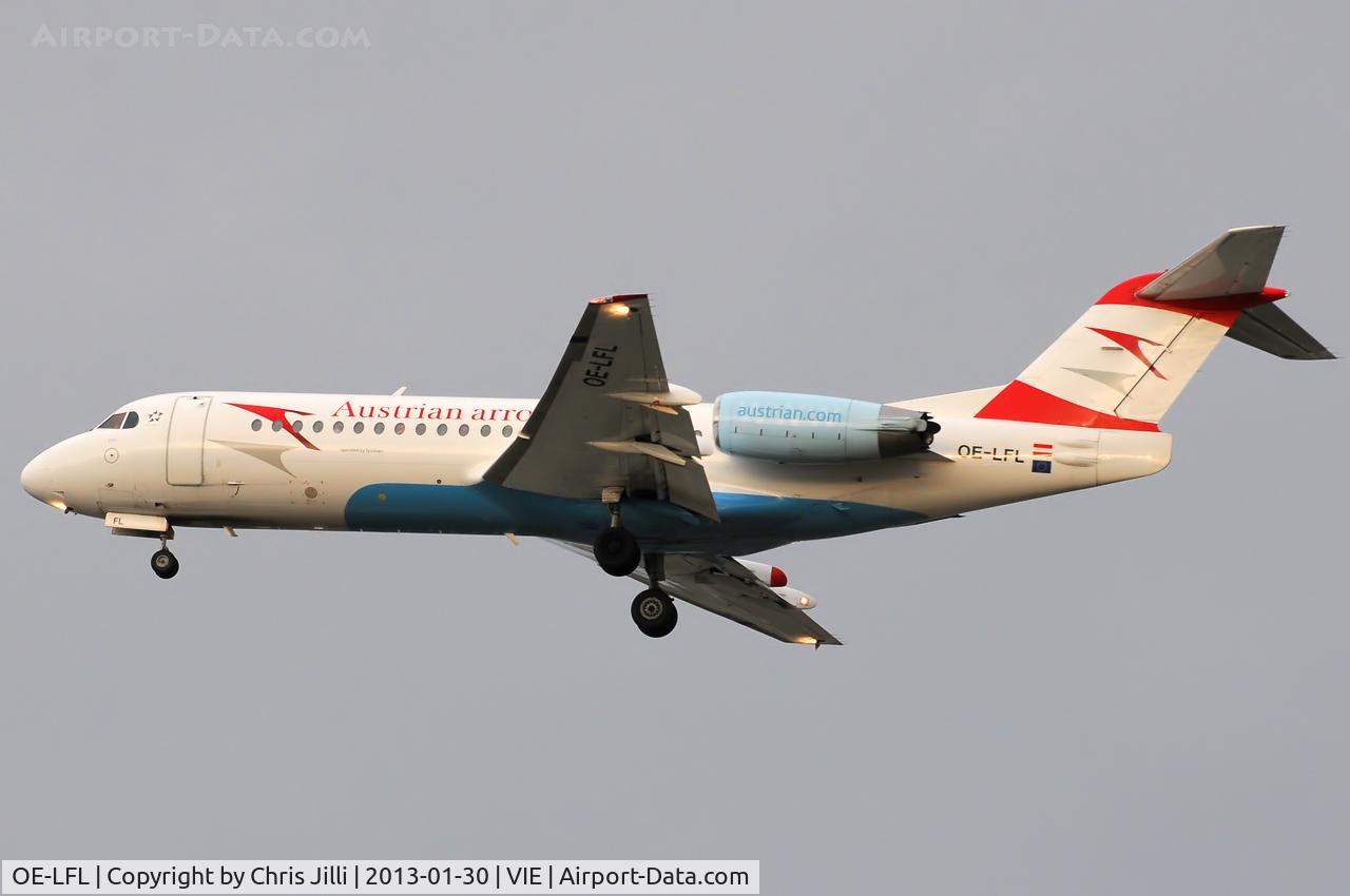 OE-LFL, 1995 Fokker 70 (F-28-0070) C/N 11573, Austrian arrows