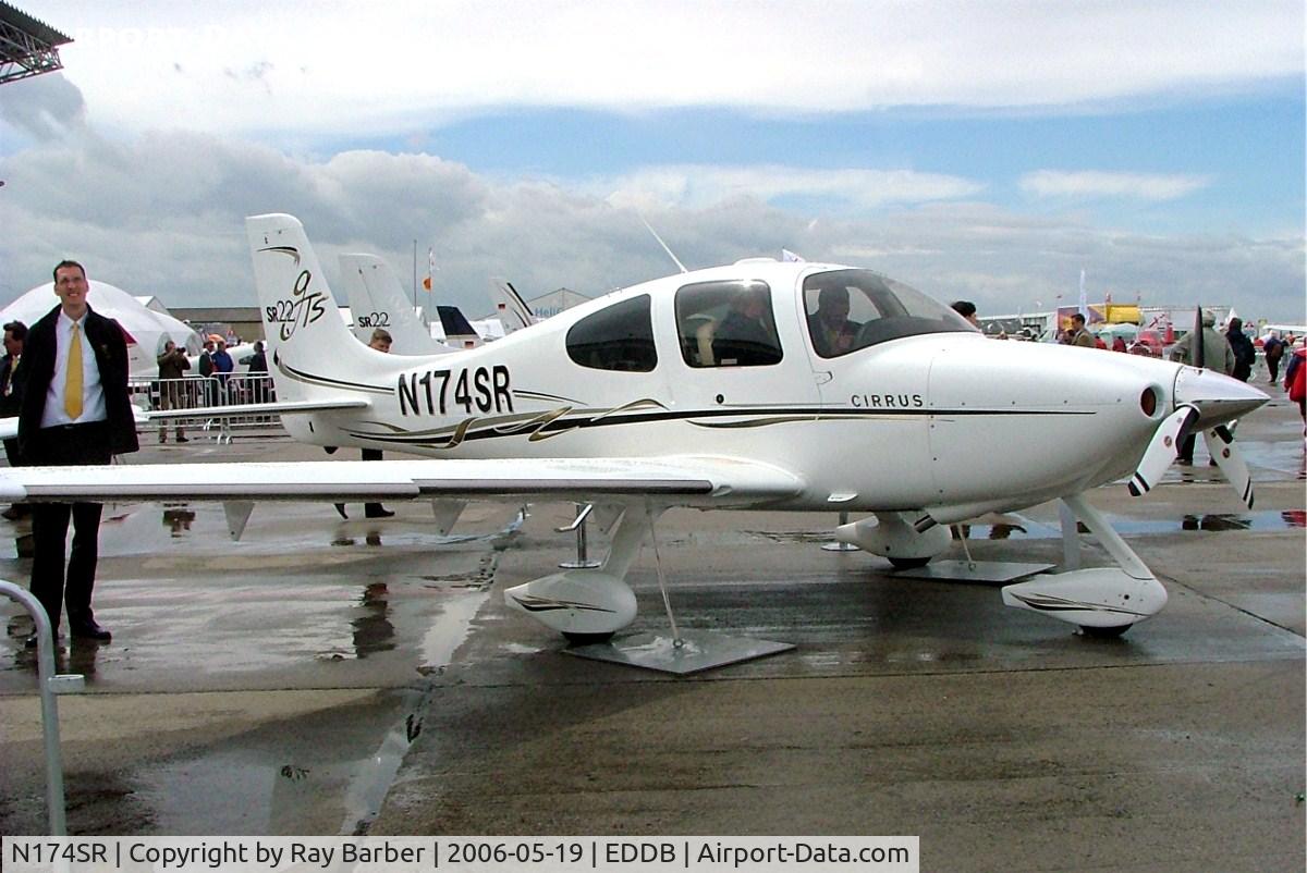 N174SR, 2006 Cirrus SR22 GTS C/N 1944, Cirrus Design SR-22GTS [1944] Berlin-Schonefeld~D 19/05/2006