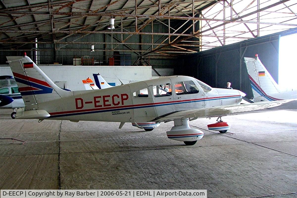 D-EECP, 1981 Piper PA-28-161 Warrior II C/N 28-8116242, Piper PA-28-161 Warrior II [28-8116242] Lubeck~D 21/05/2006