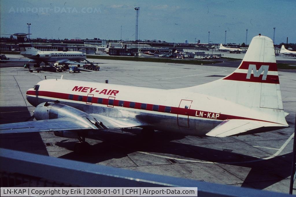 LN-KAP, 1949 Convair 240 C/N 153, By Erik Oxtorp