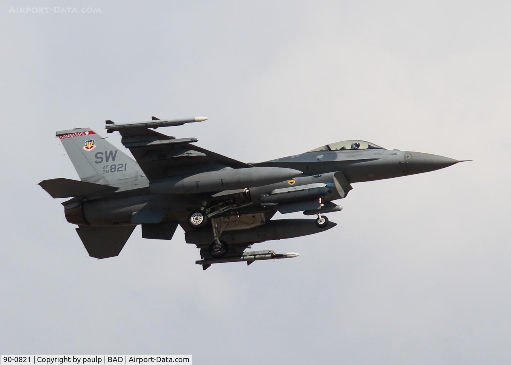 90-0821, 1990 General Dynamics F-16CM Fighting Falcon C/N CC-21, Landing at Barksdale Air Force Base.