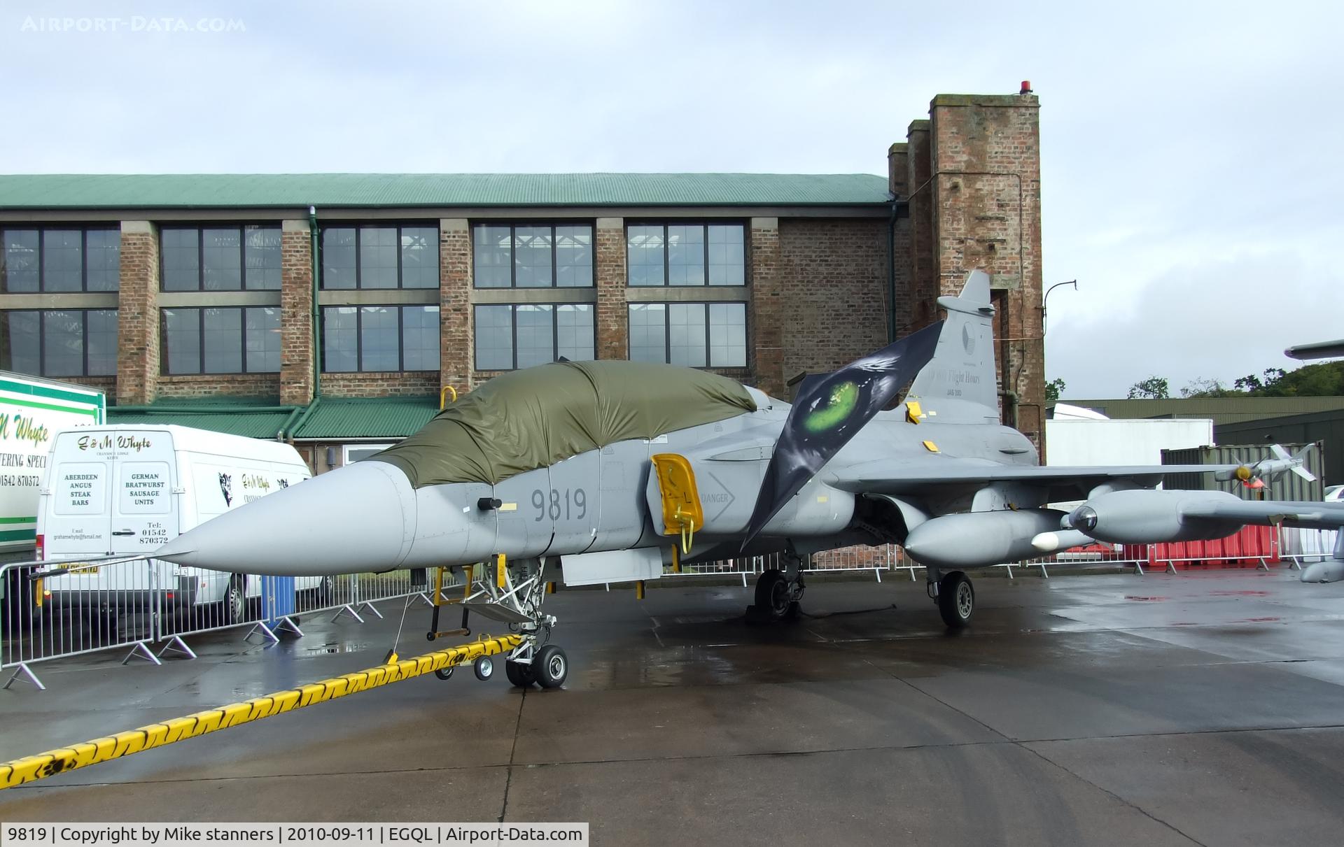 9819, Saab JAS-39D Gripen C/N 39819, 211TL Gripen in the static display at Leuchars airshow 2010